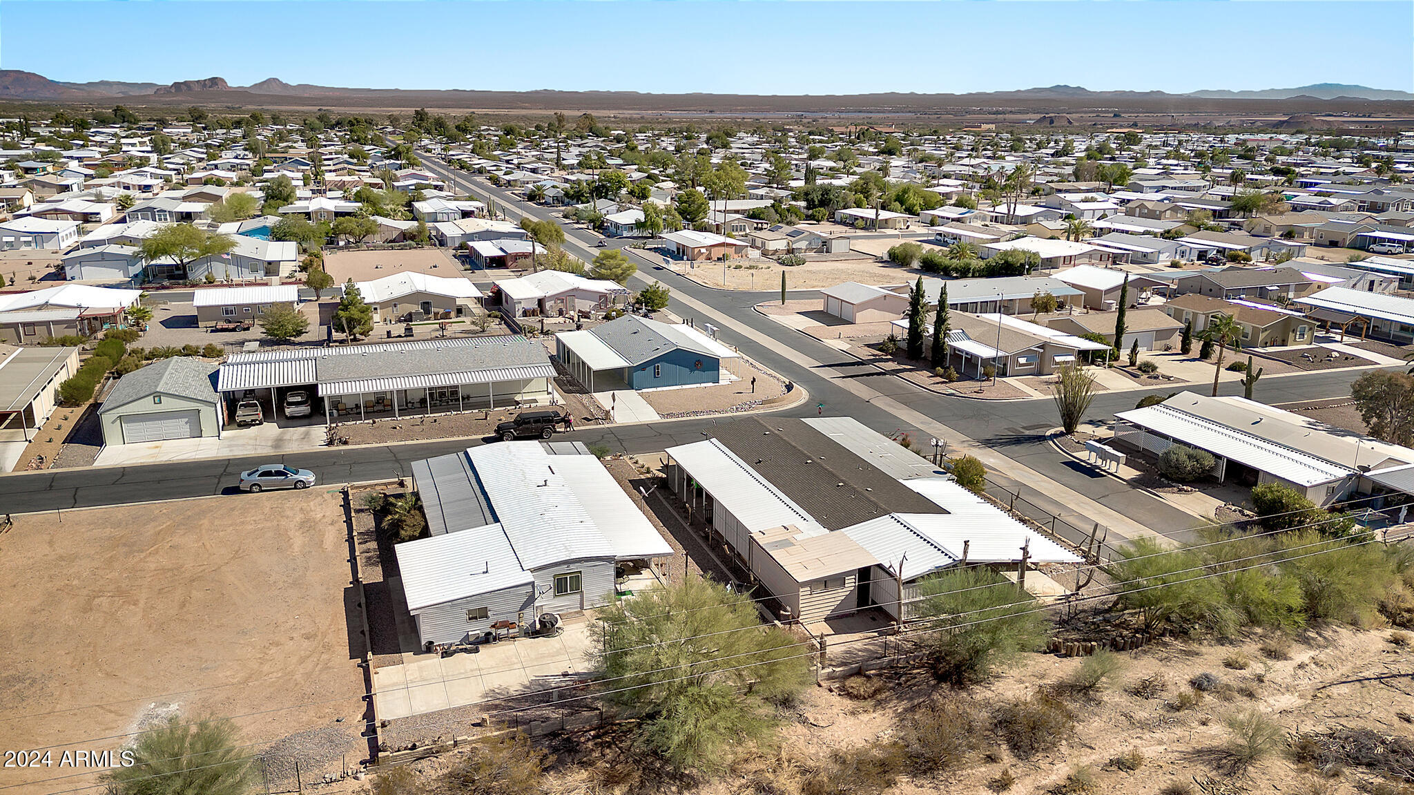 3800 N INDIANA Avenue