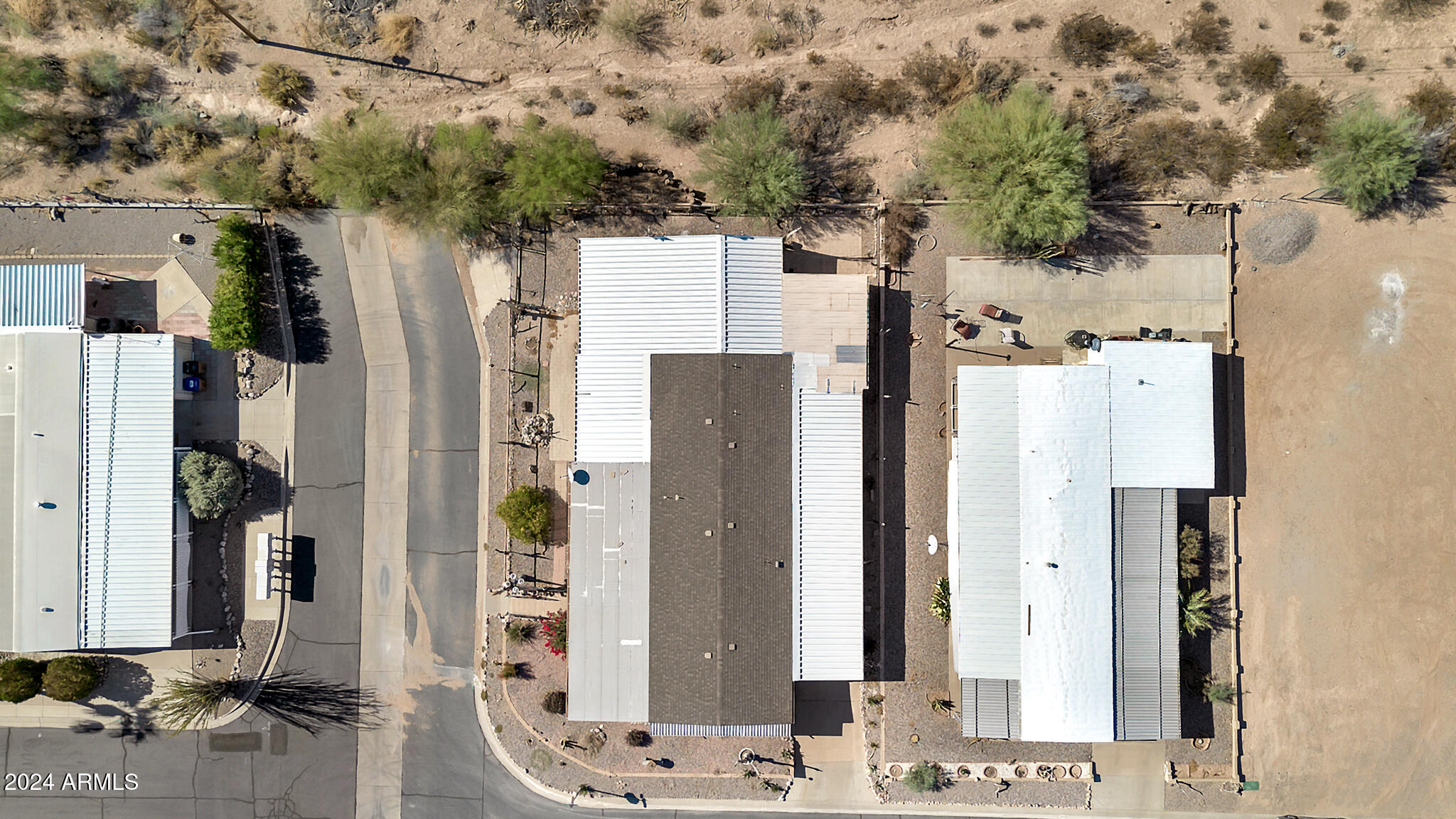 3800 N INDIANA Avenue