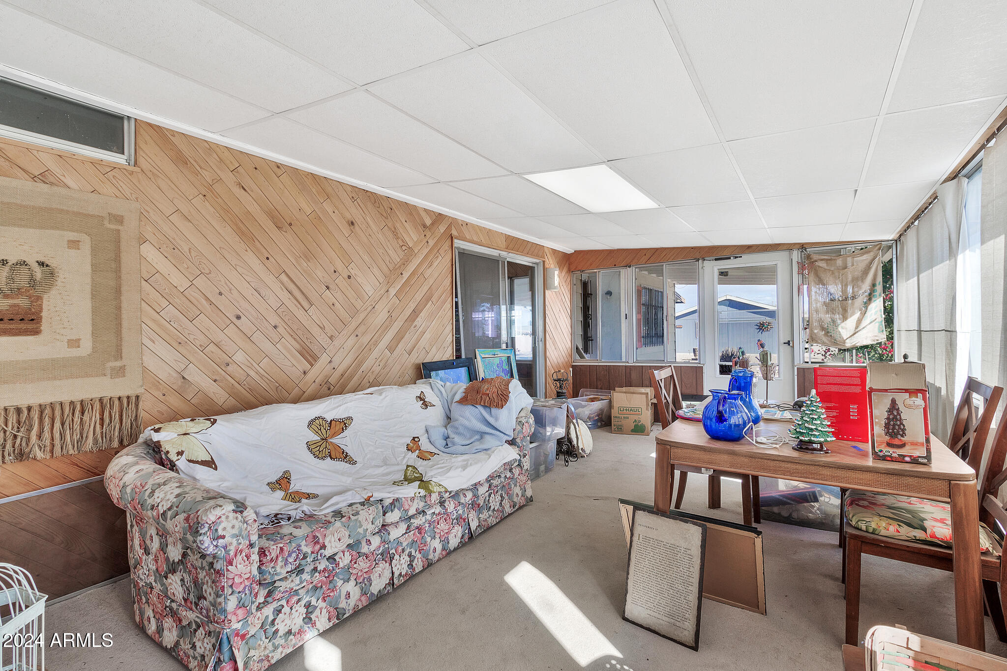 3800 N INDIANA Avenue