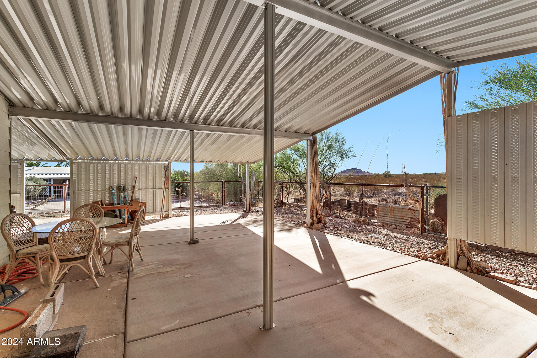 3800 N INDIANA Avenue