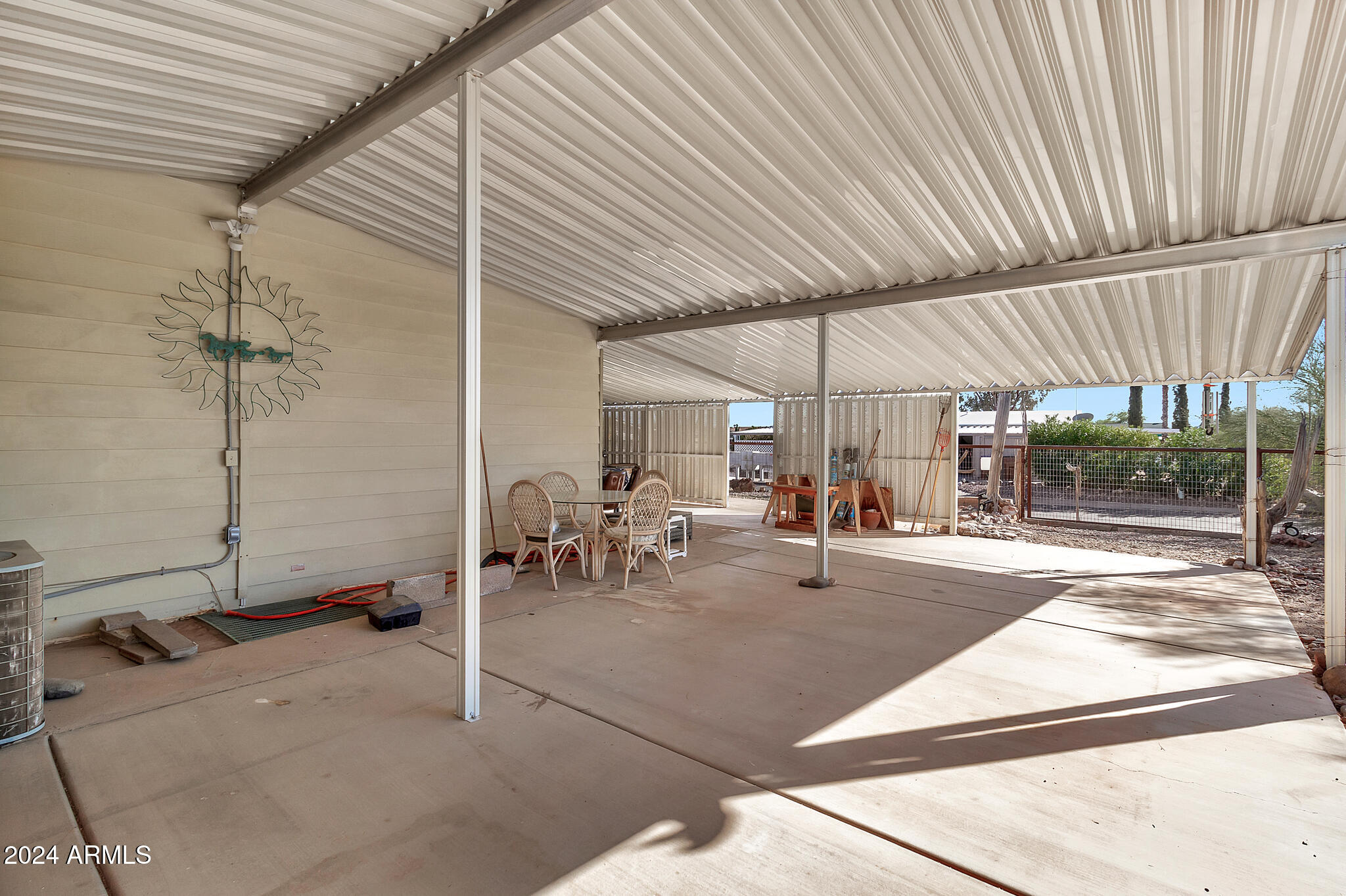 3800 N INDIANA Avenue