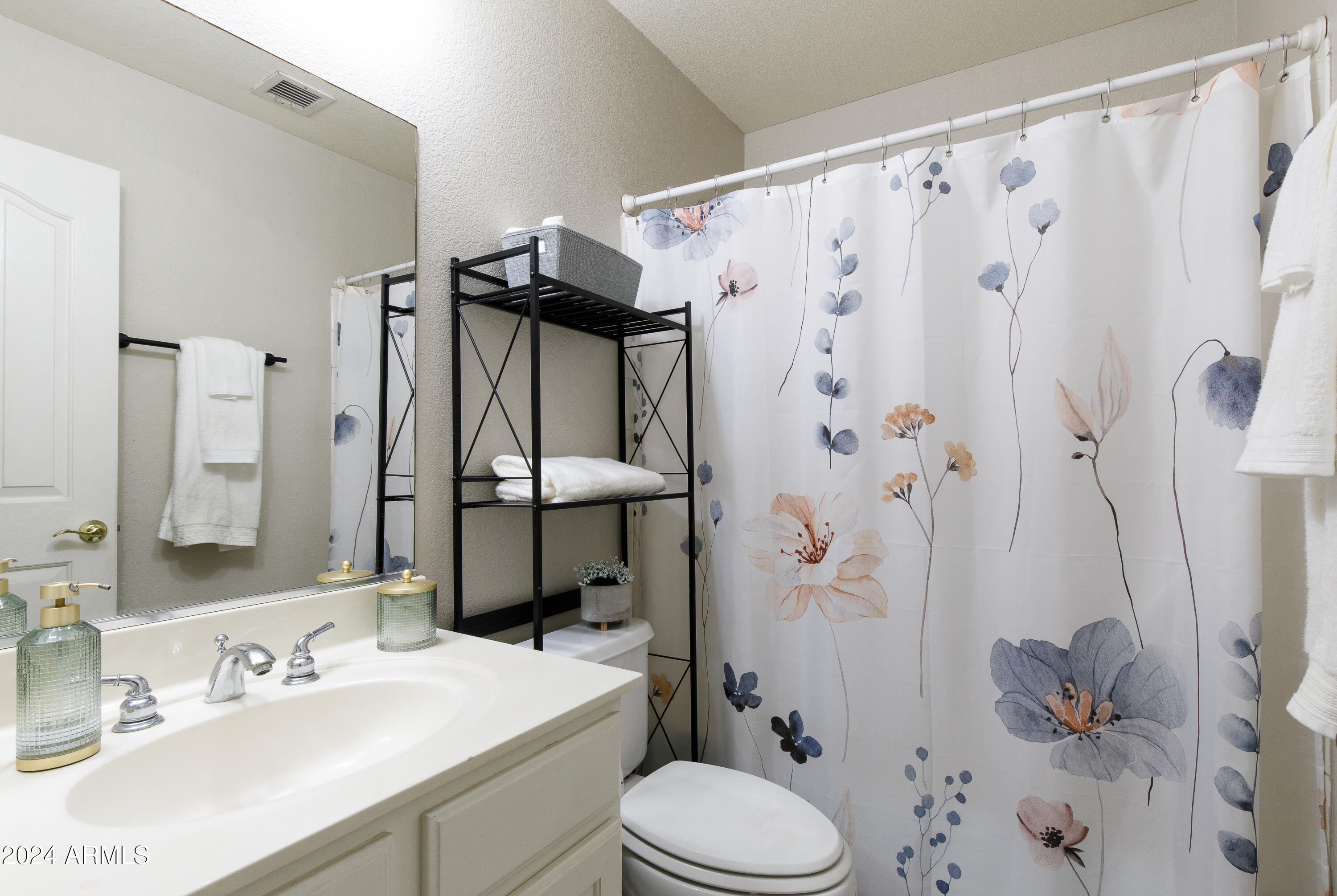 8752 W MELINDA Lane
