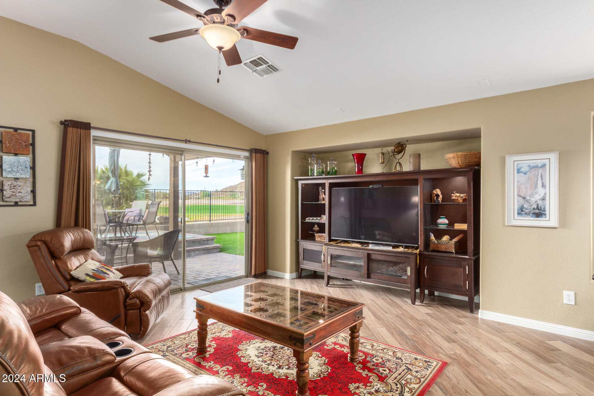31171 N CLARIDGE Circle