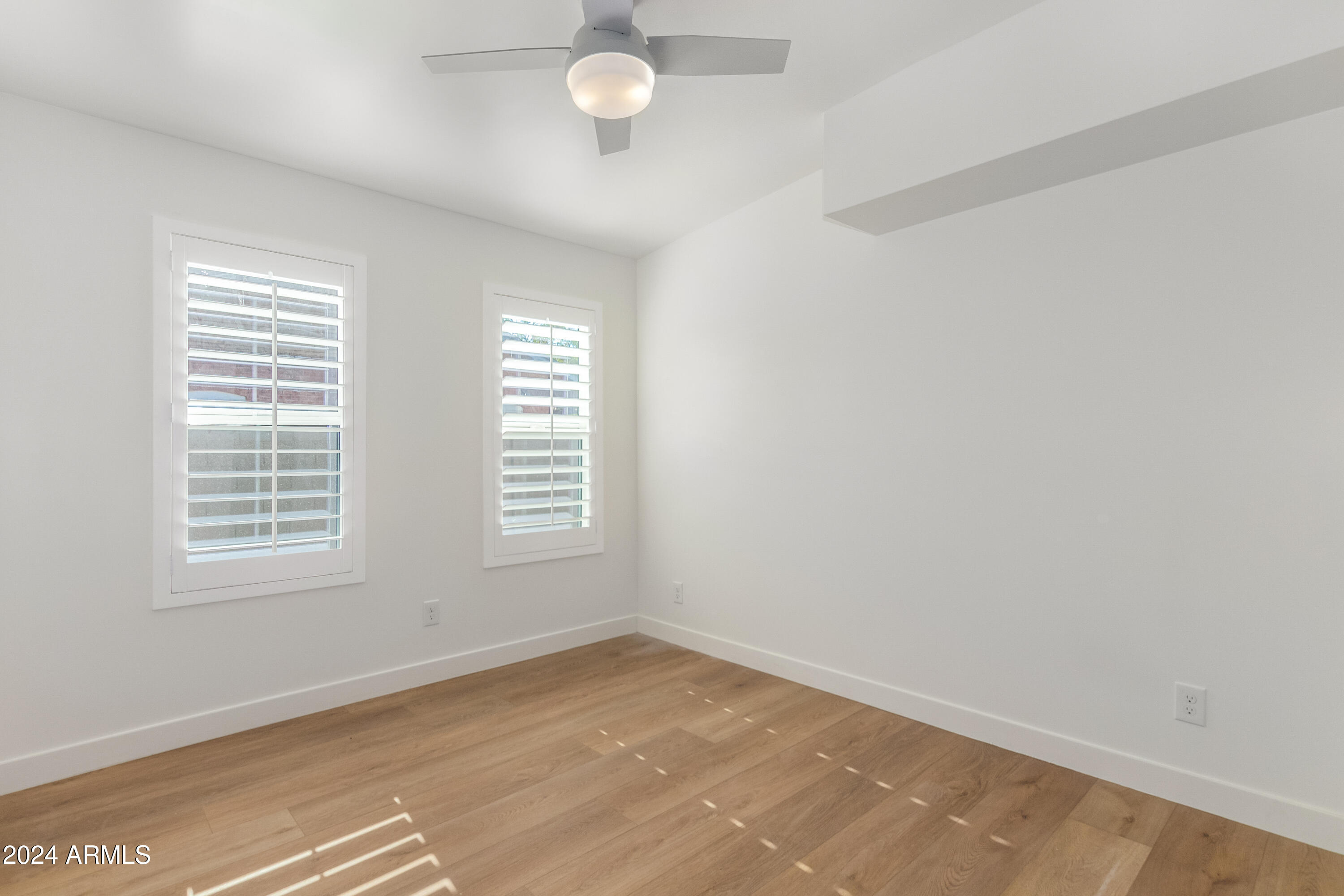 917 E MCKINLEY Street