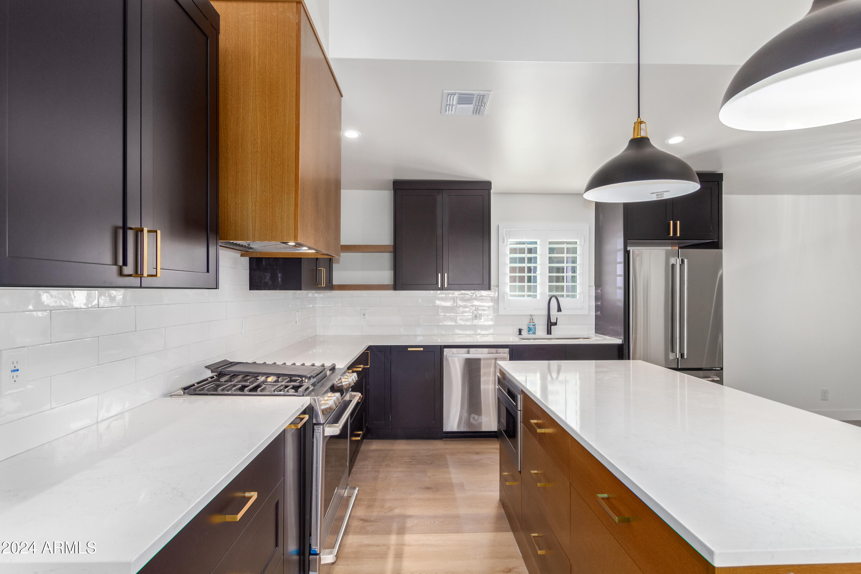 917 E MCKINLEY Street