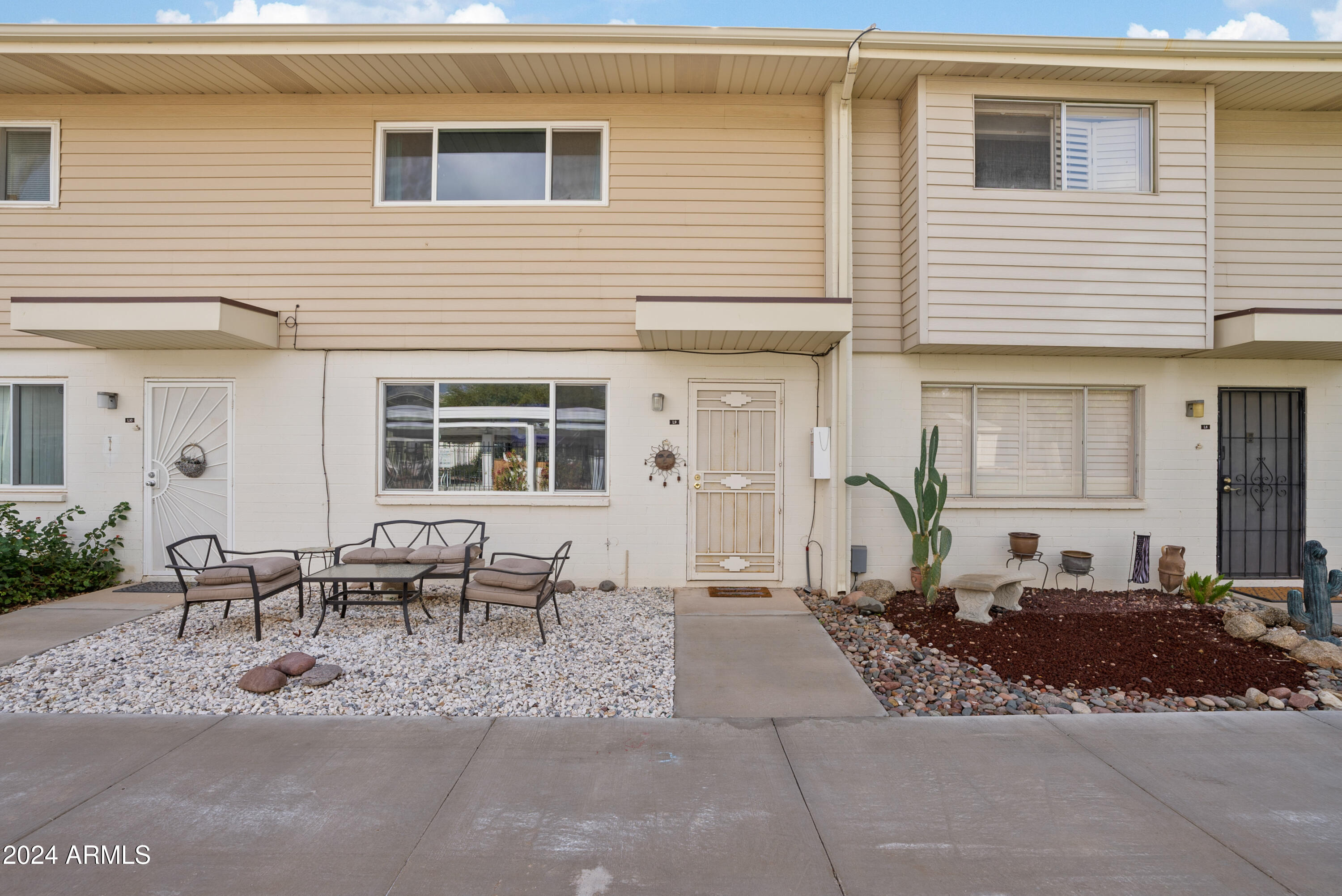 8221 E GARFIELD Street # L09
