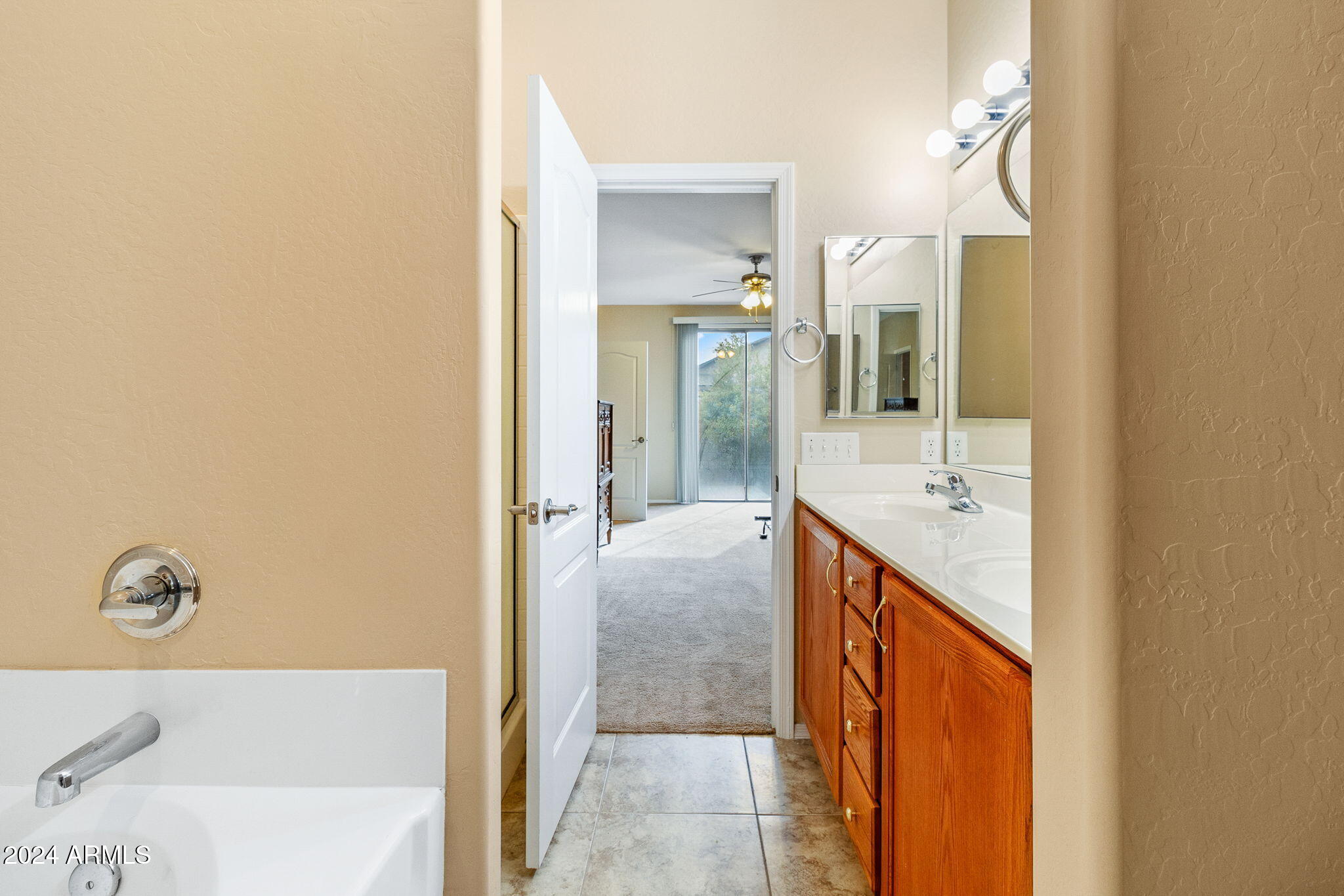 2565 E Southern Avenue # 56