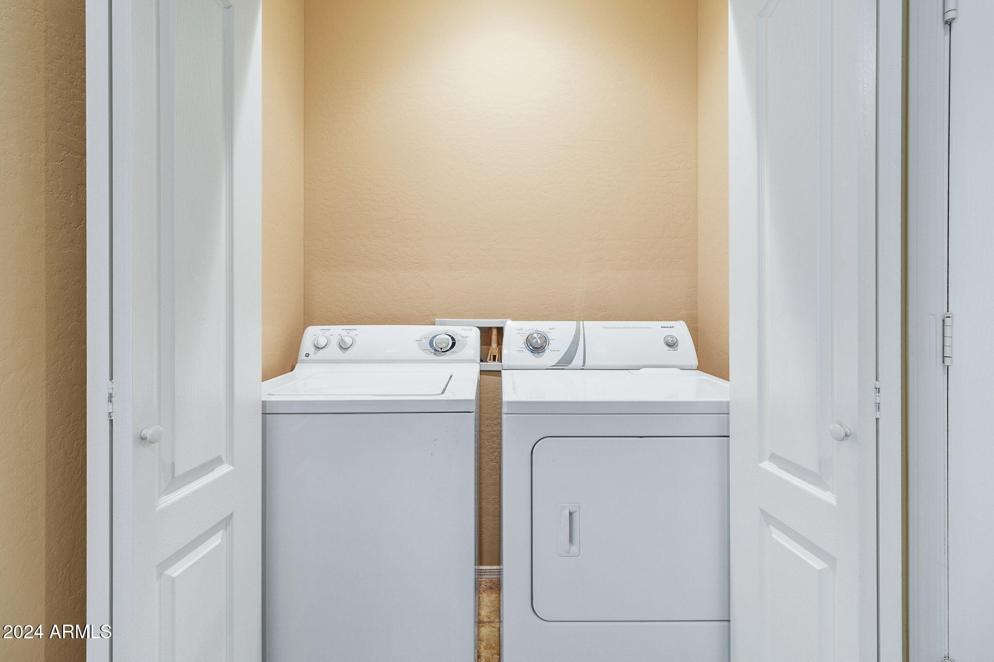 2565 E Southern Avenue # 56