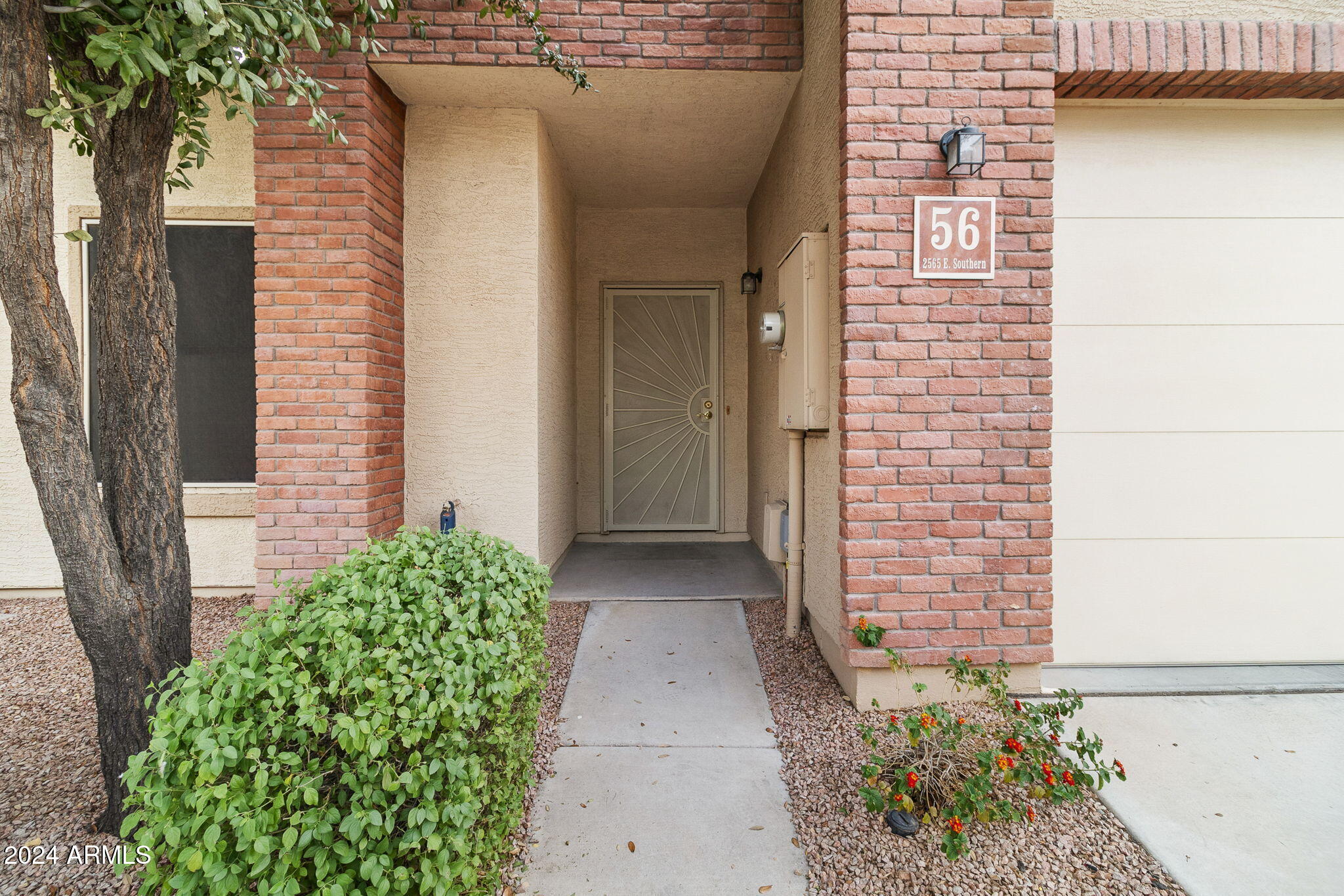 2565 E Southern Avenue # 56