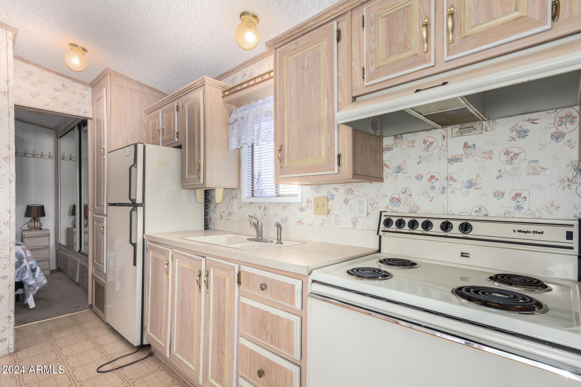 111 S GREENFIELD Road # 465