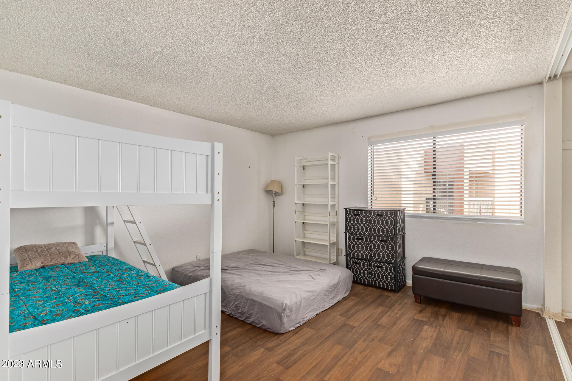 3810 N MARYVALE Parkway # 2009