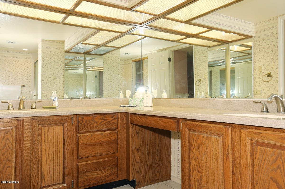 7870 E CAMELBACK Road # 211