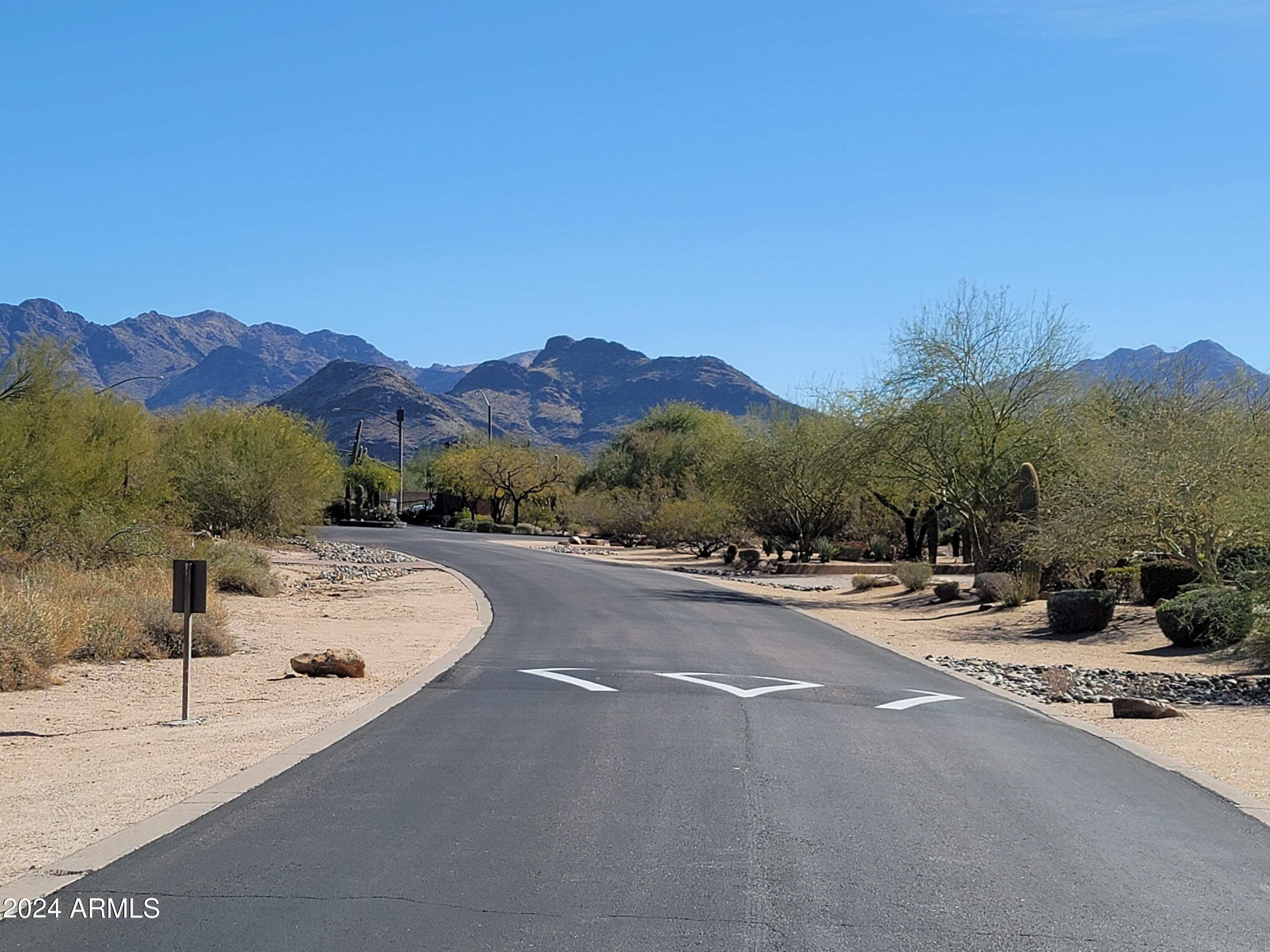 22411 N LOS CABALLOS Drive # 77