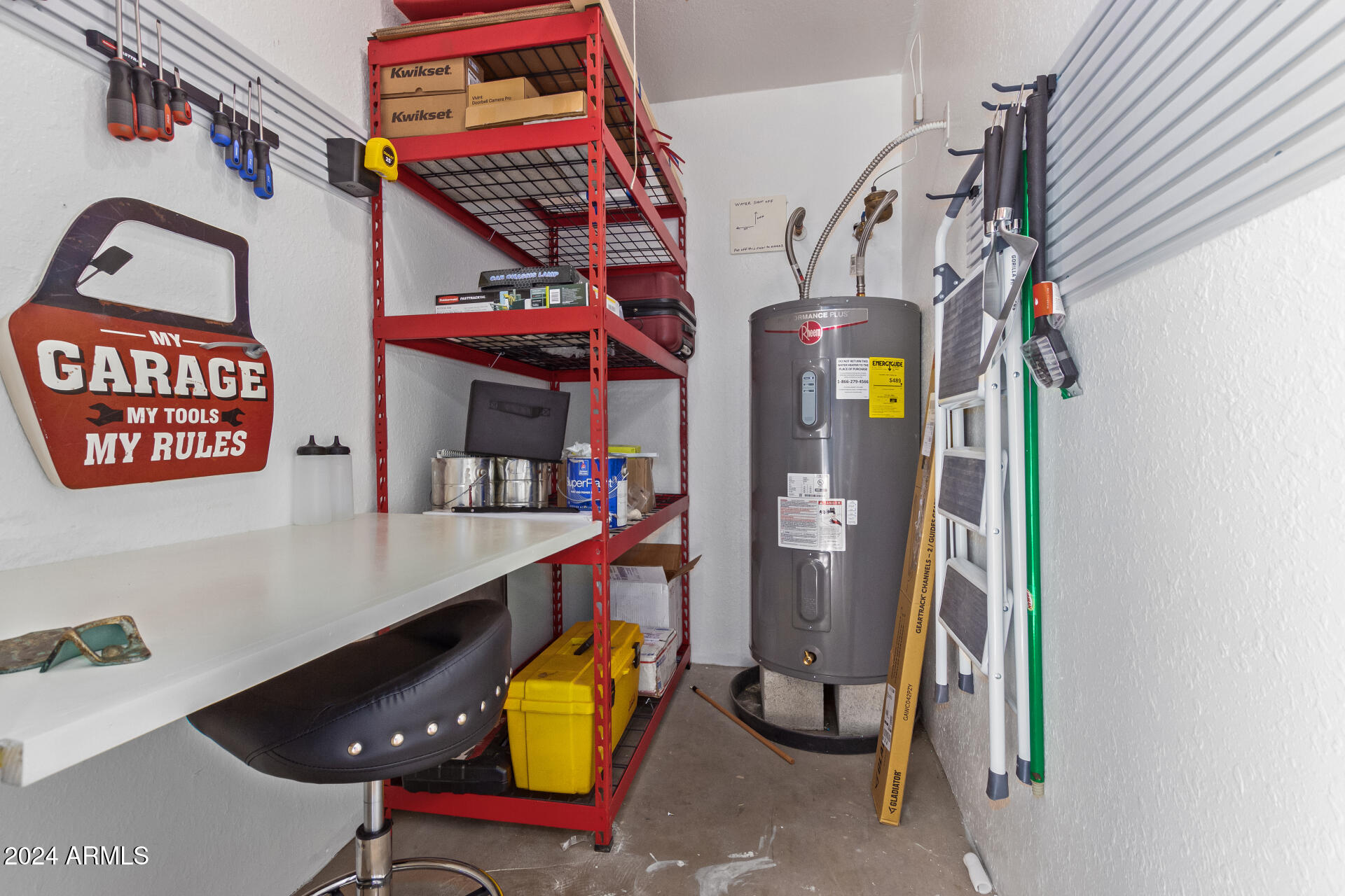 8787 E Mountain View Road # 1093