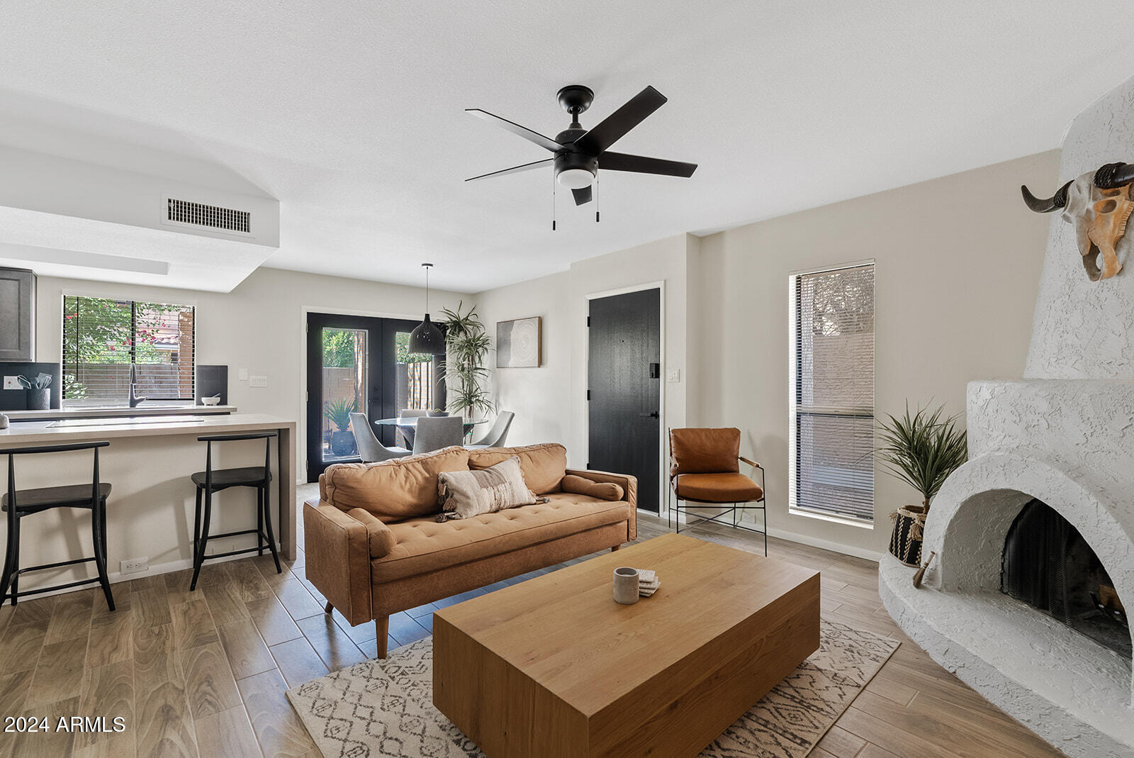 10413 N 10TH Place # 3