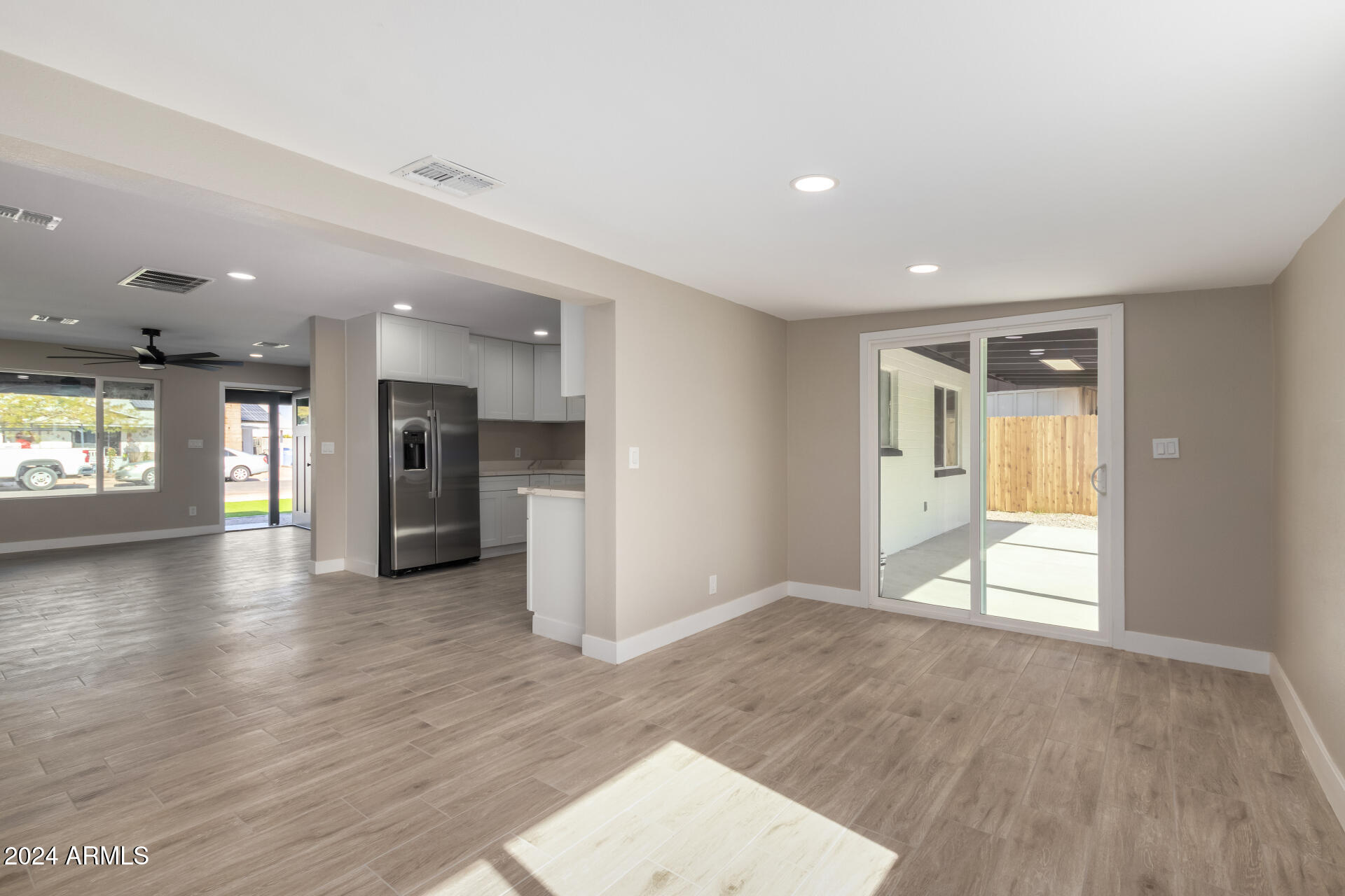 2007 W WINDROSE Drive