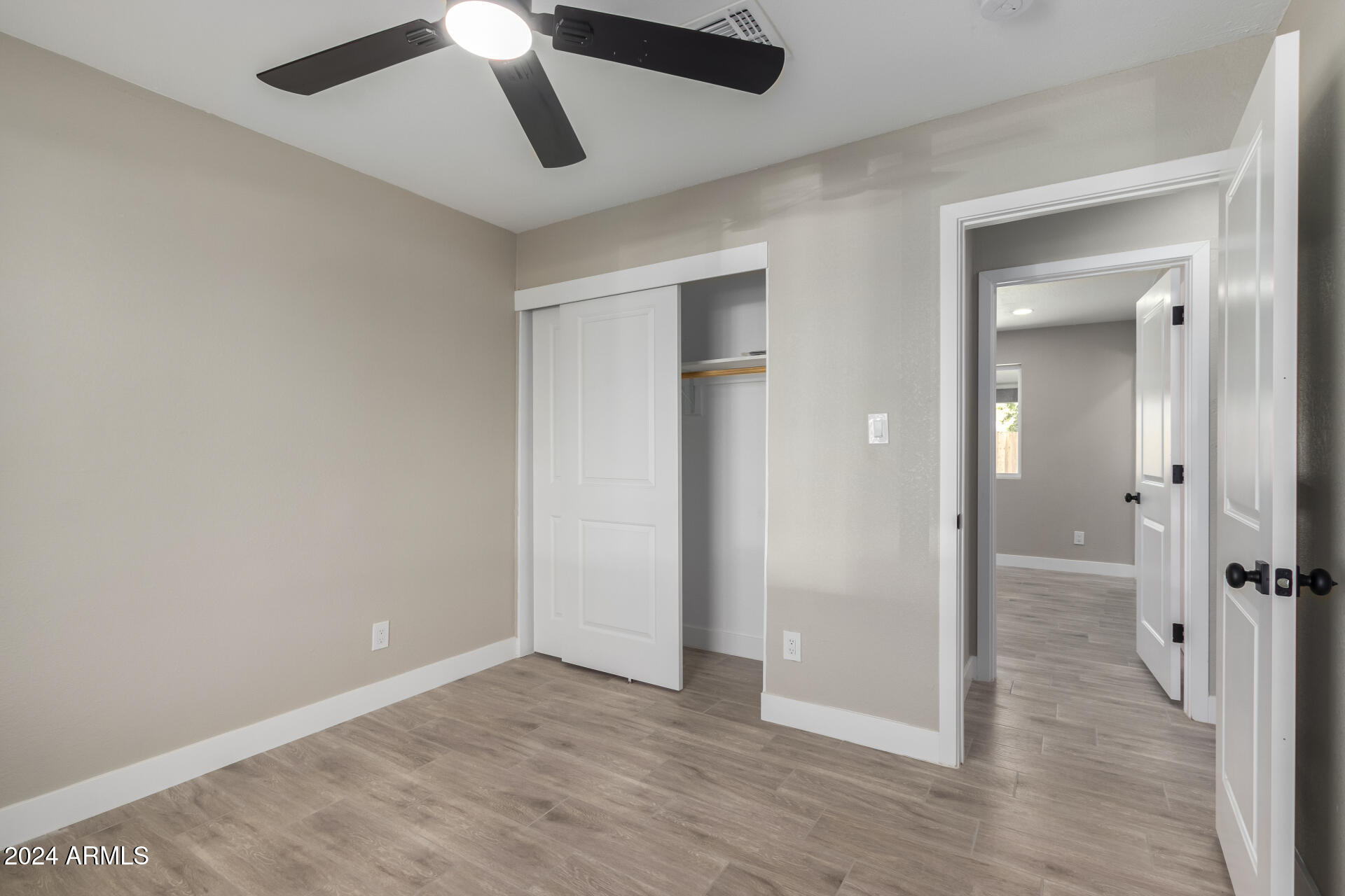 2007 W WINDROSE Drive