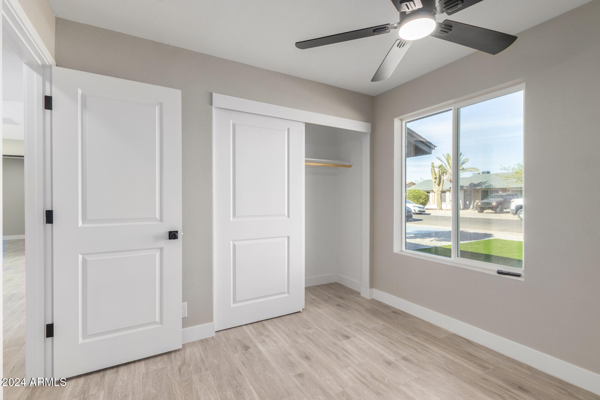 2007 W WINDROSE Drive