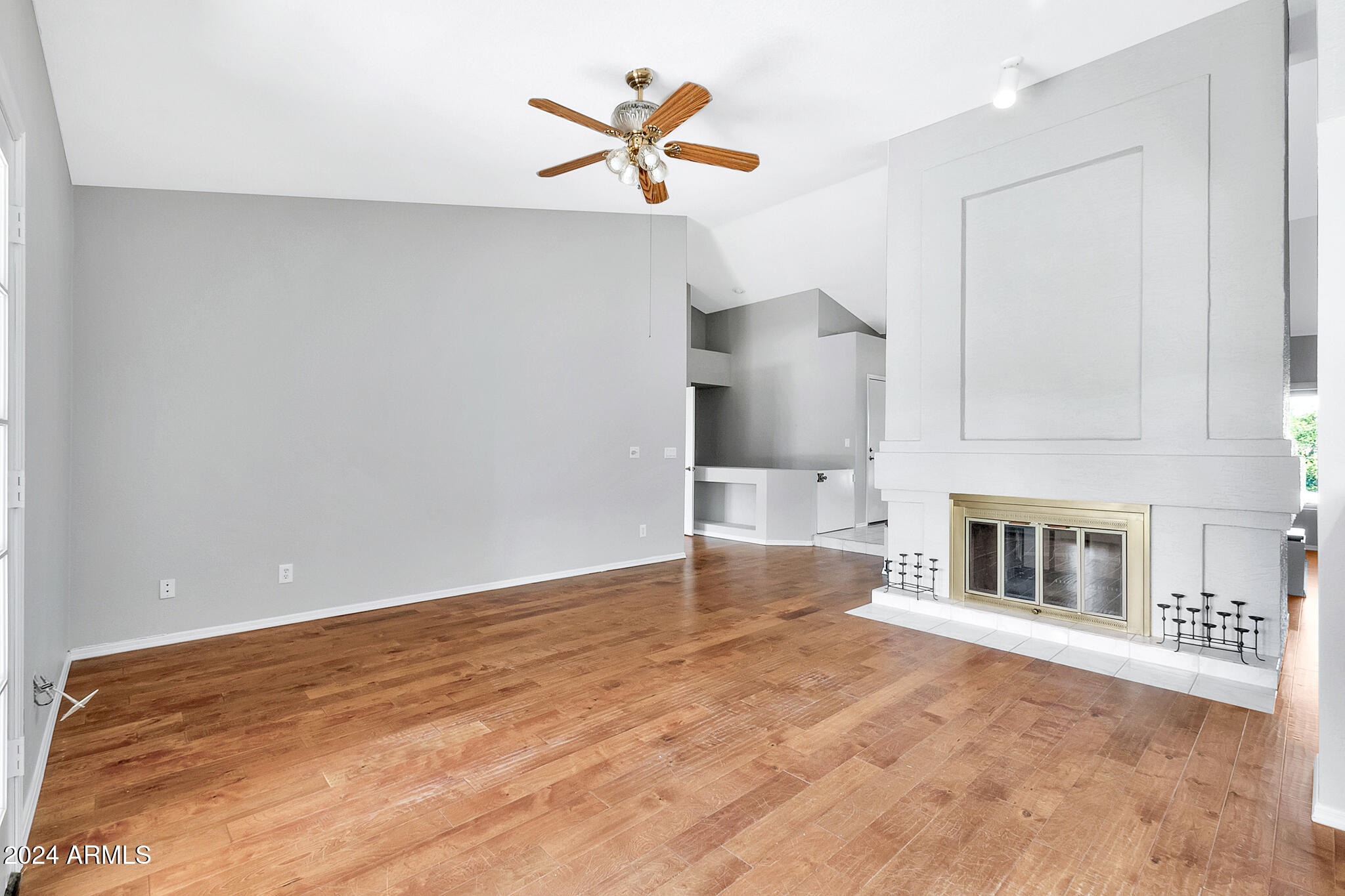 125 S HONEYSUCKLE Lane