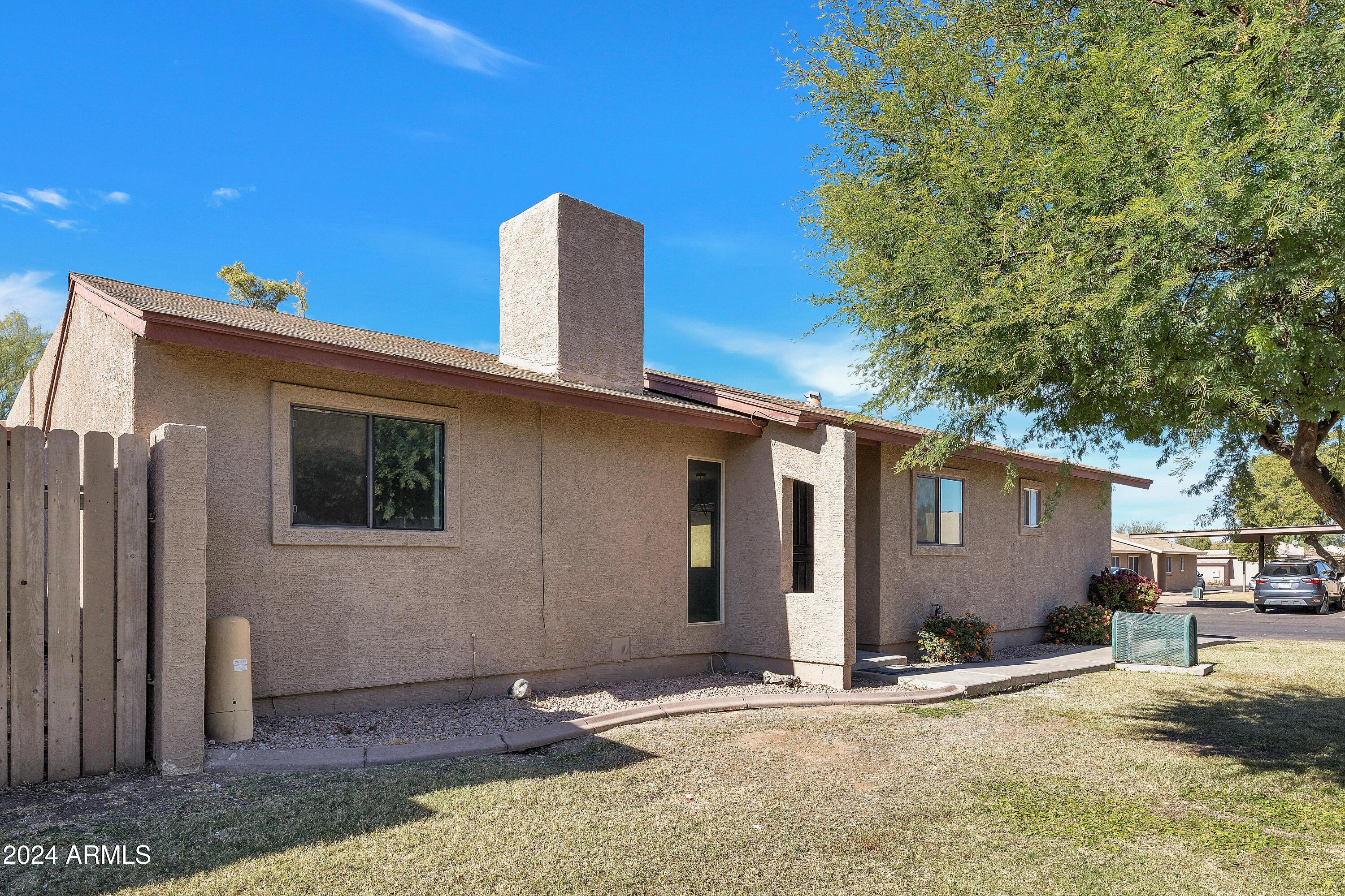 2611 E RANDALL Drive