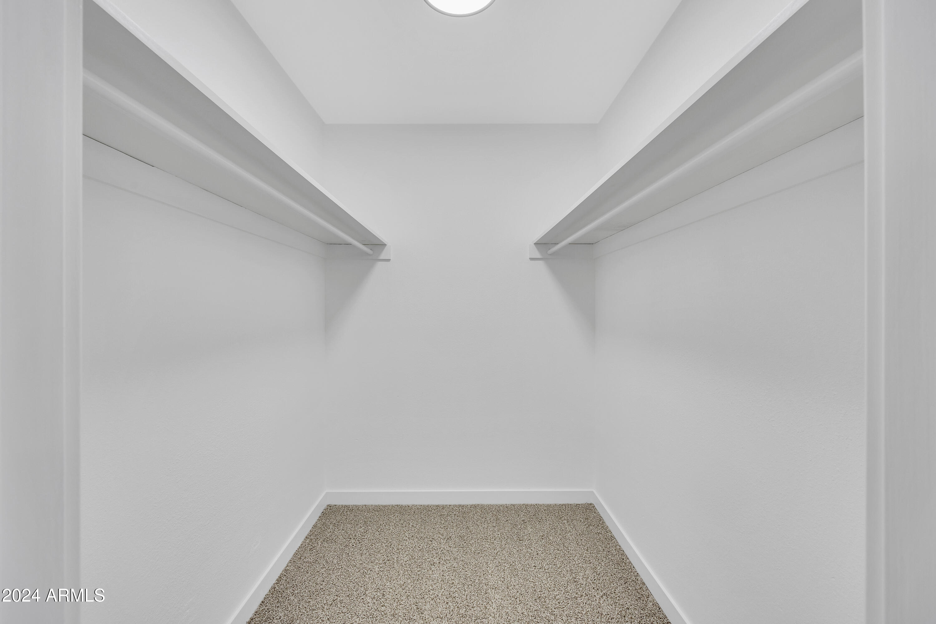 2611 E RANDALL Drive