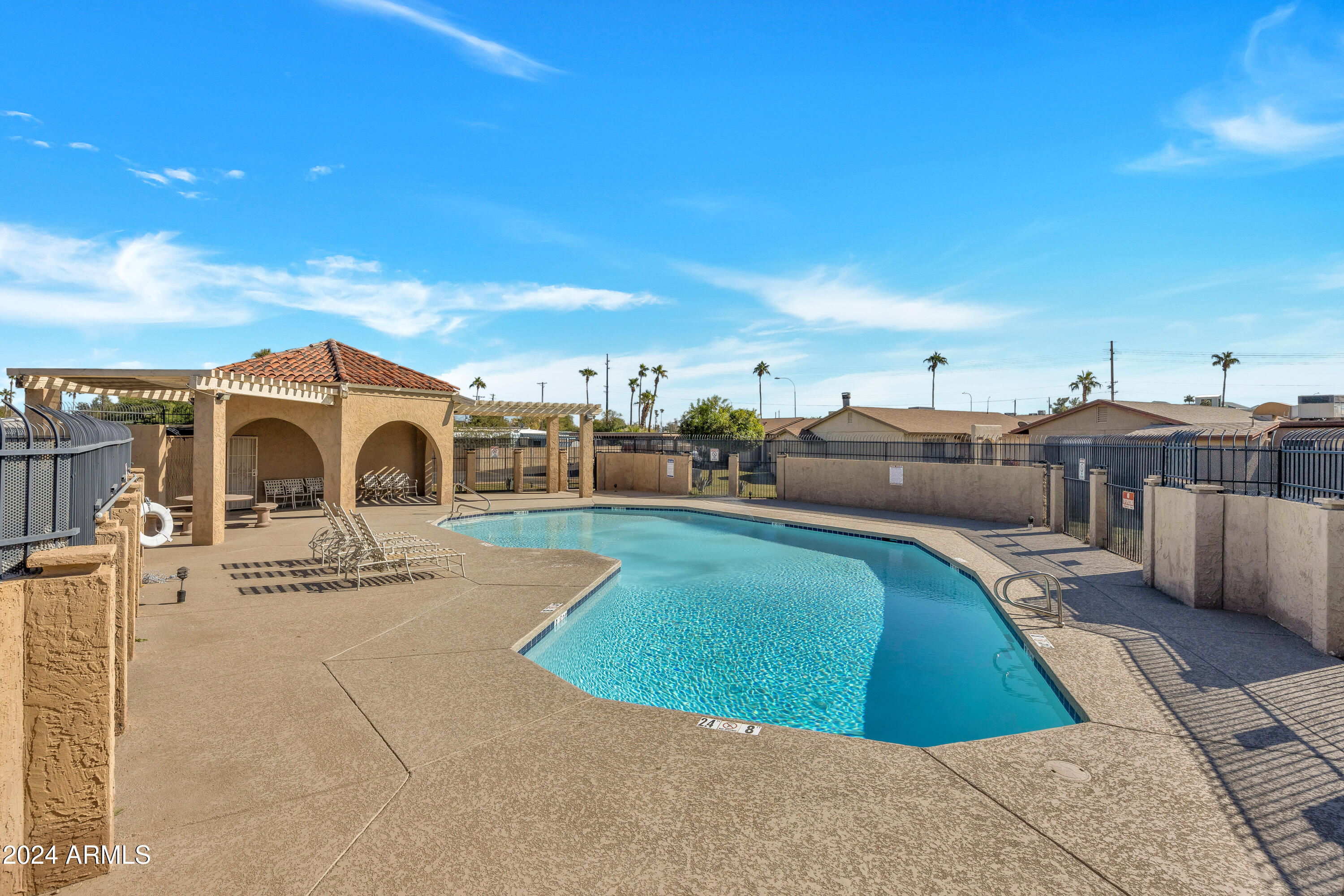 2611 E RANDALL Drive