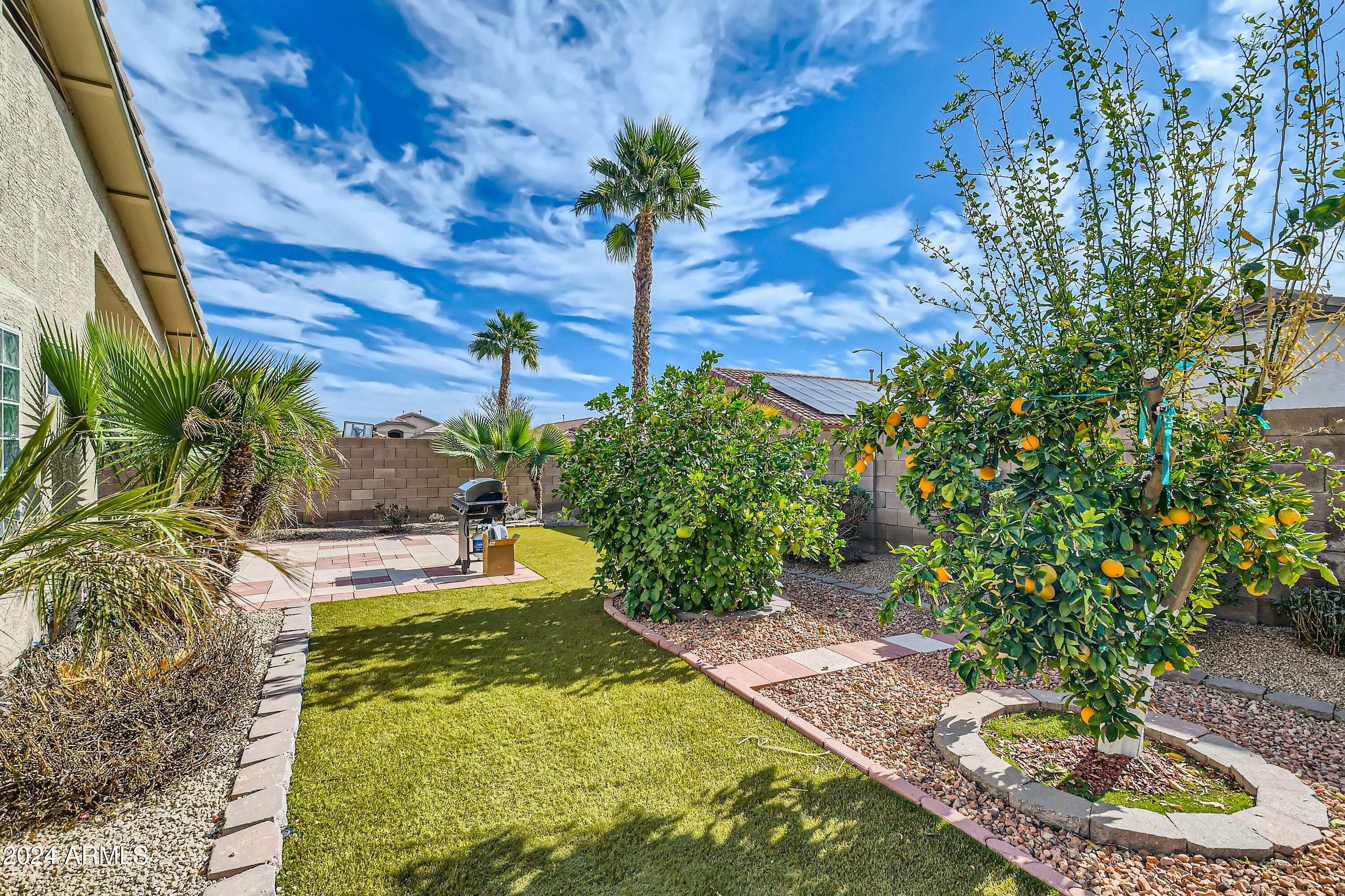 12817 W PALM Lane