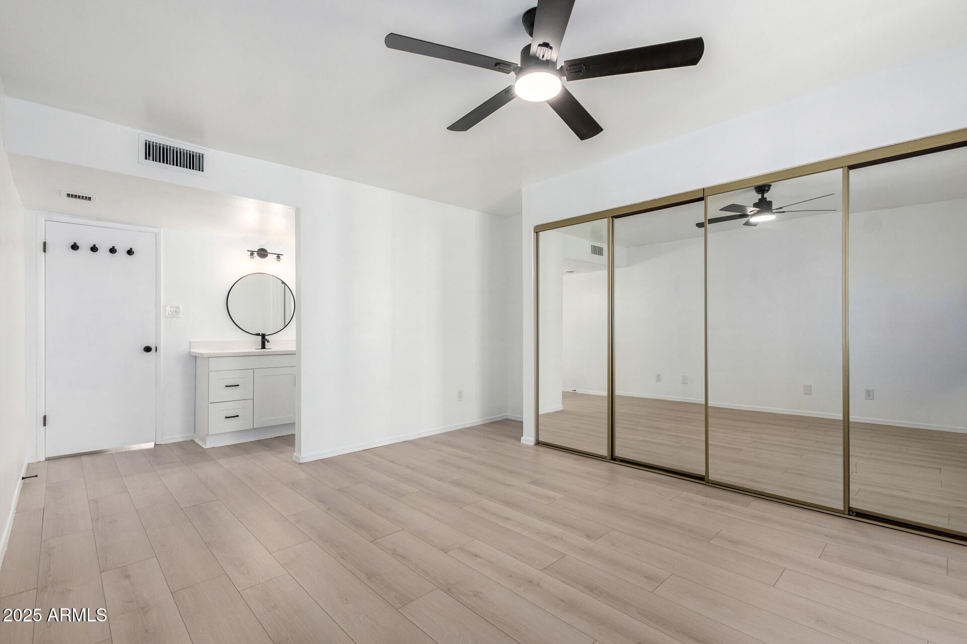 1920 W LINDNER Avenue # 229