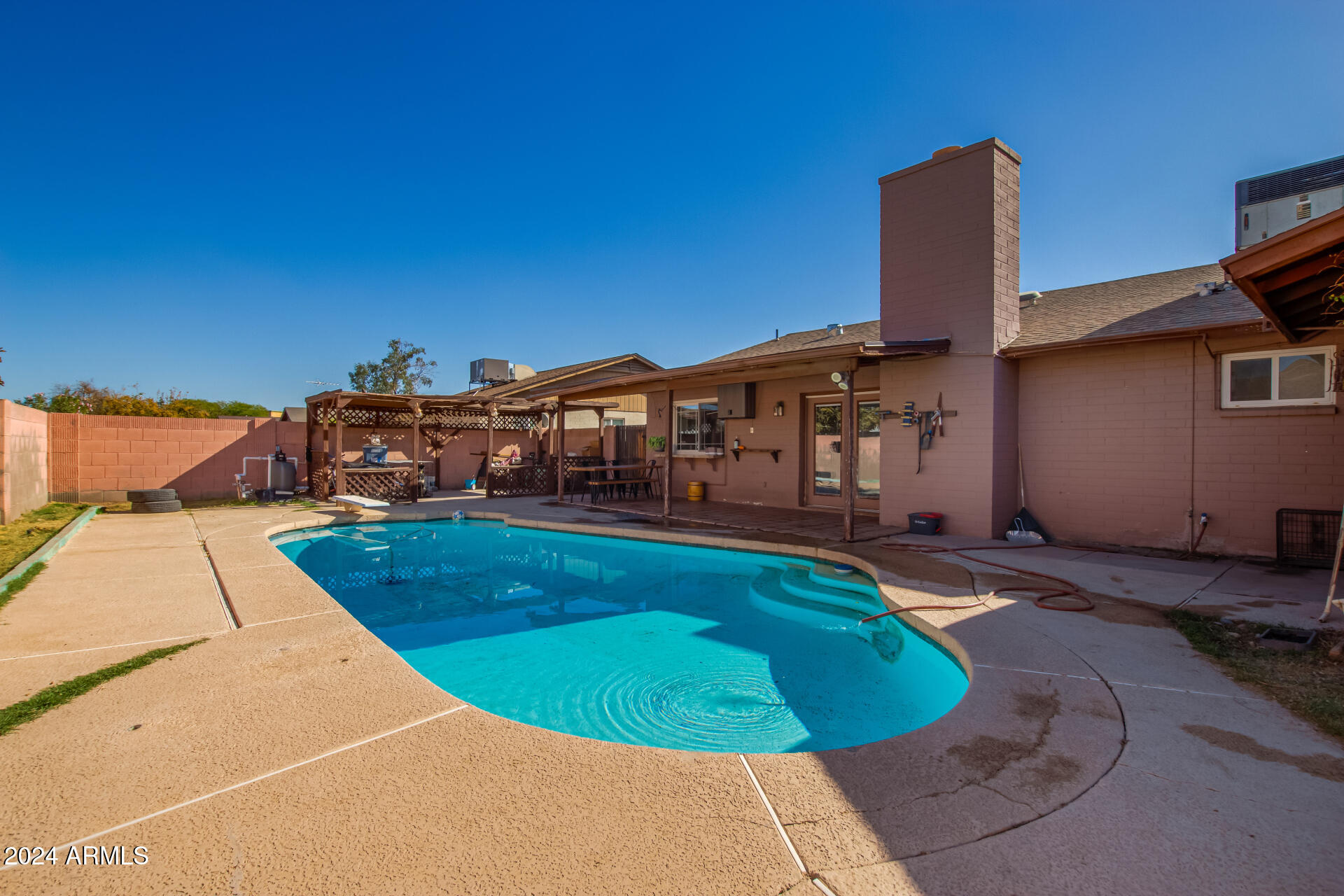 7802 W CATALINA Drive