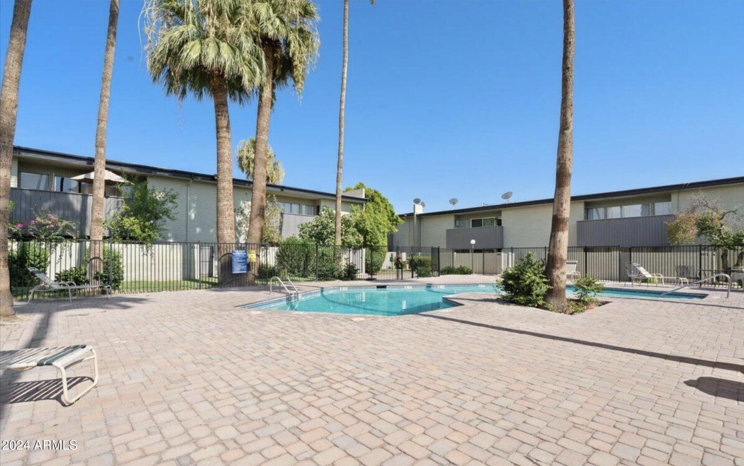 6767 N 7TH Street # 123