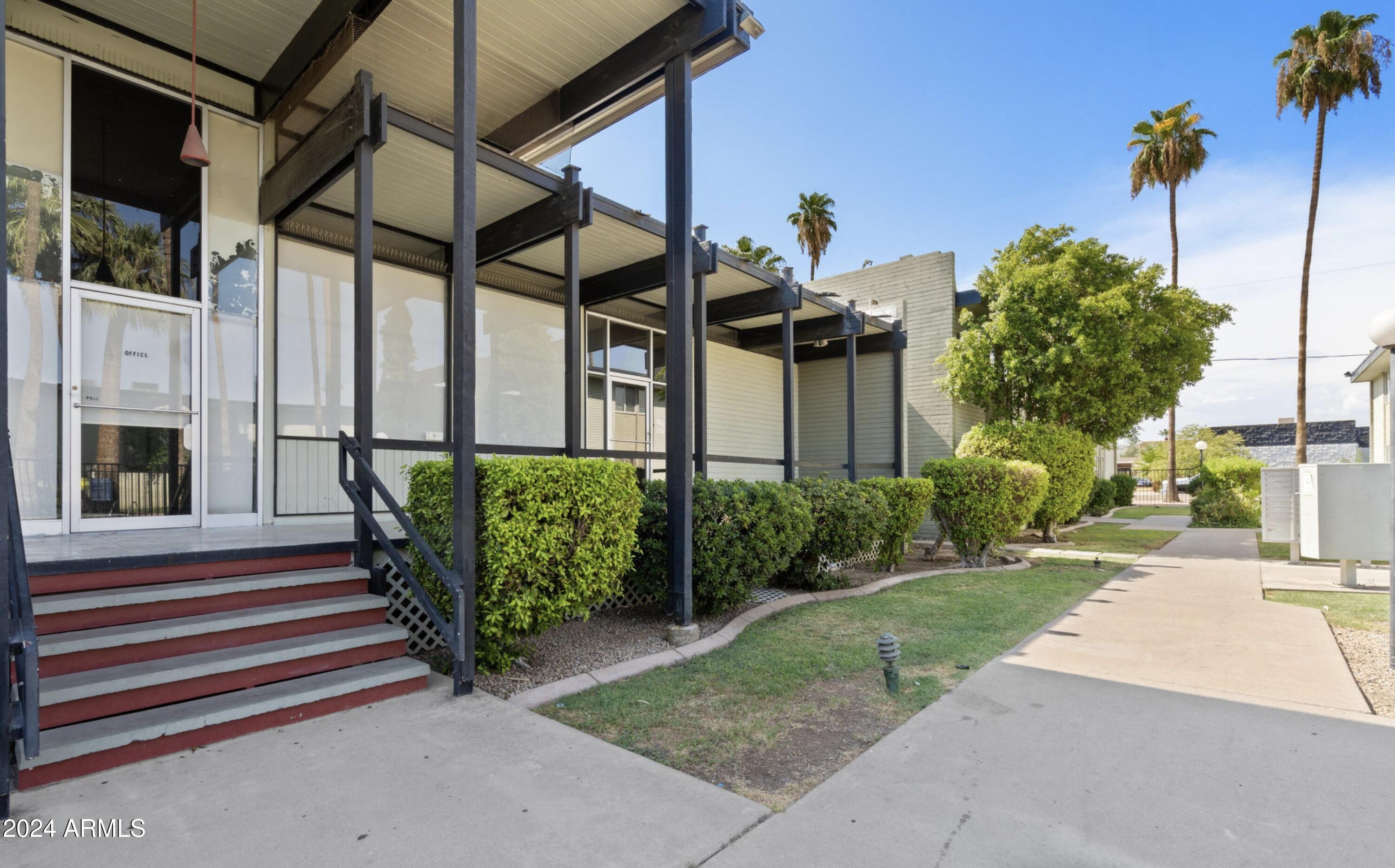 6767 N 7TH Street # 123
