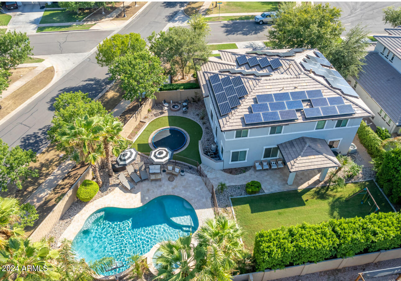 3844 E MESQUITE Street