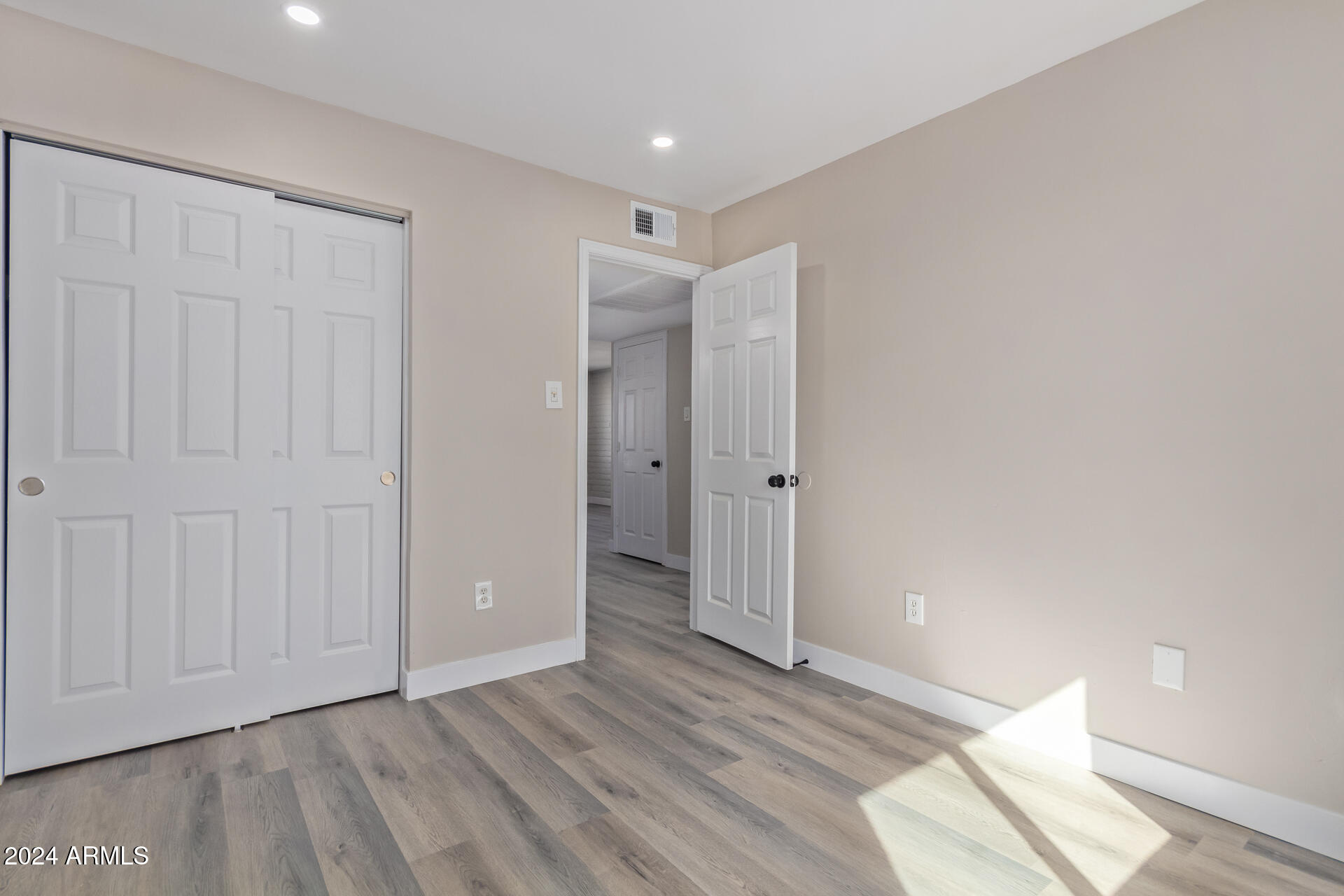 1234 N 36th Avenue # 203