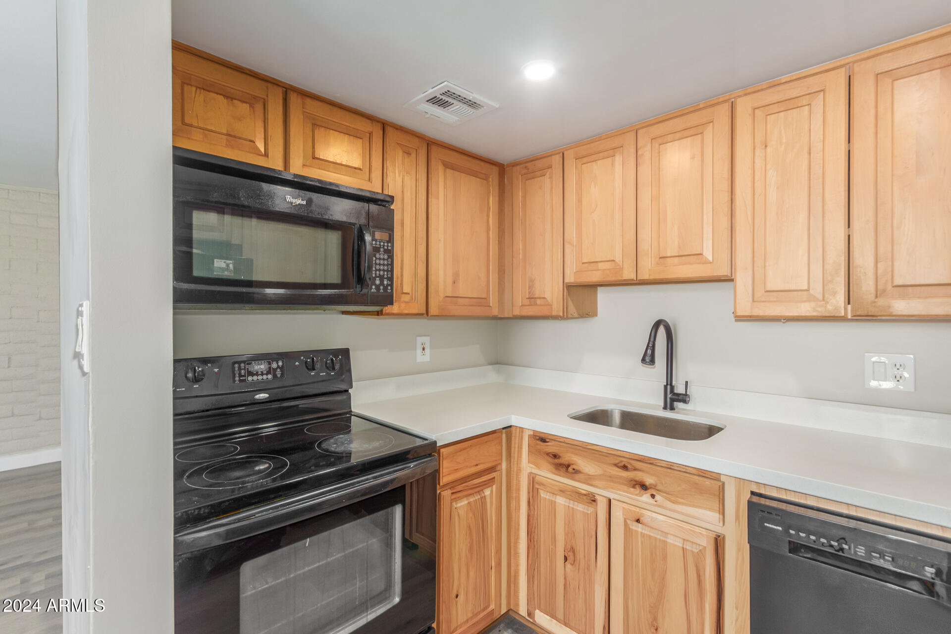 1234 N 36th Avenue # 203