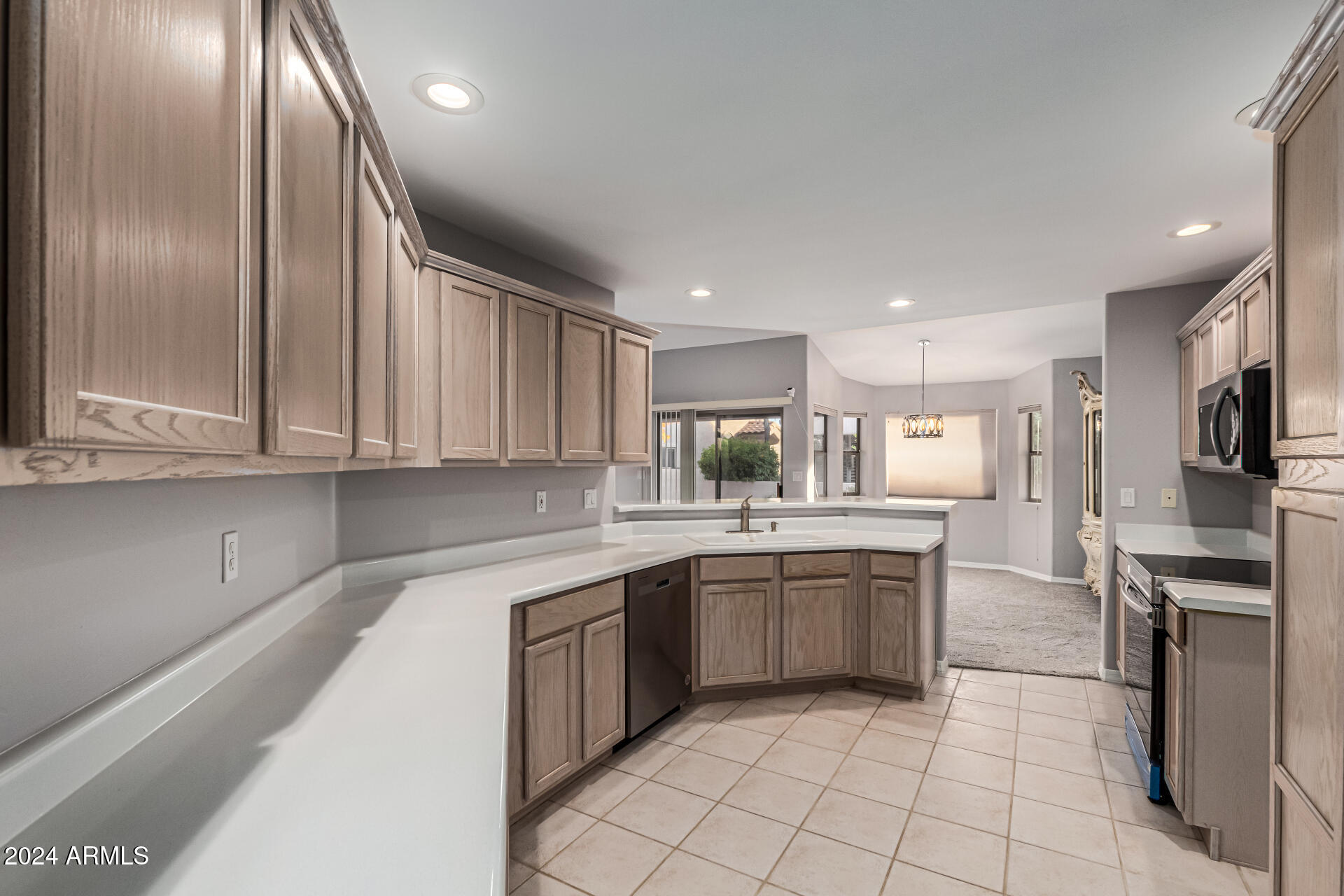 4202 E BROADWAY Road # 131