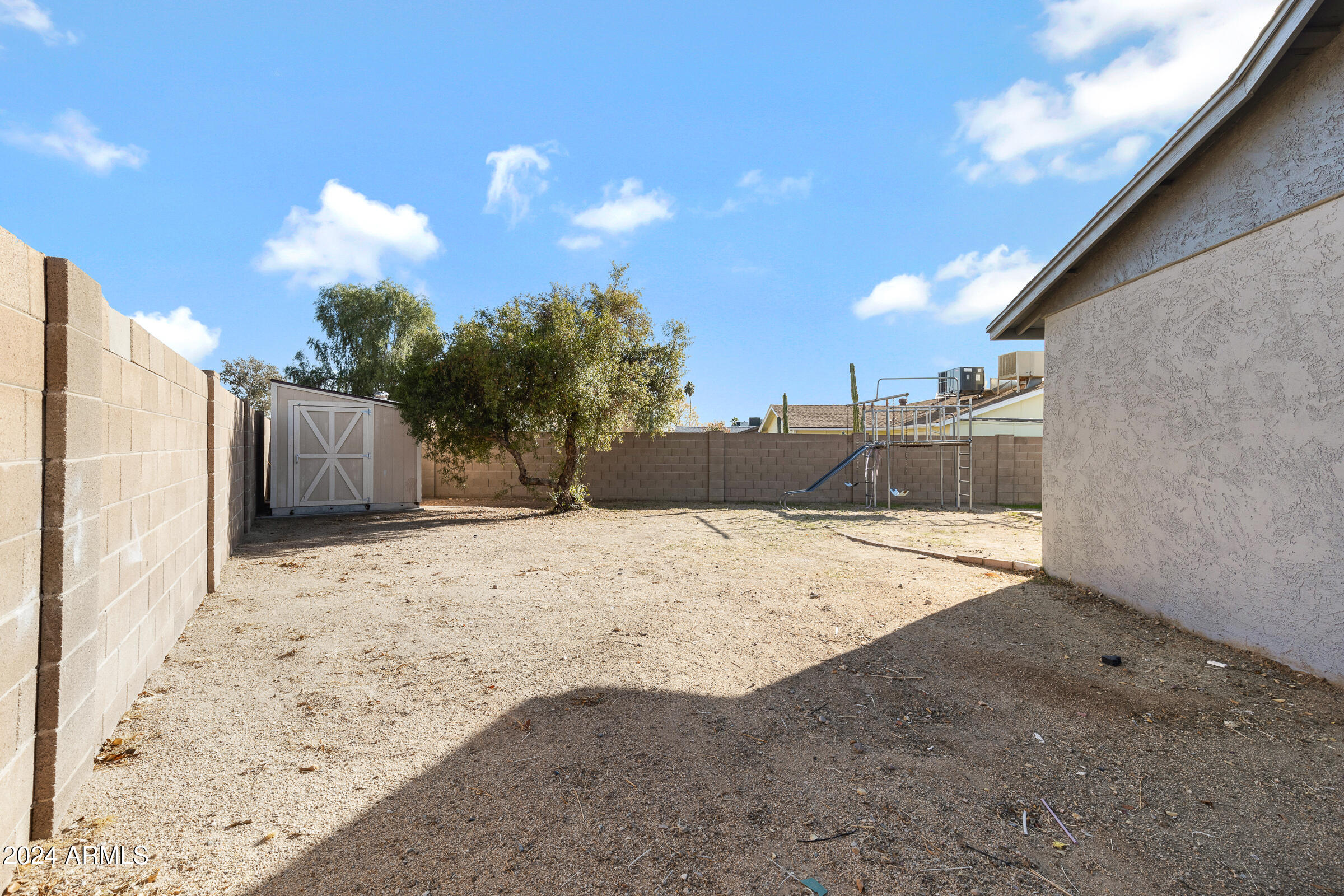 4437 W EVANS Drive