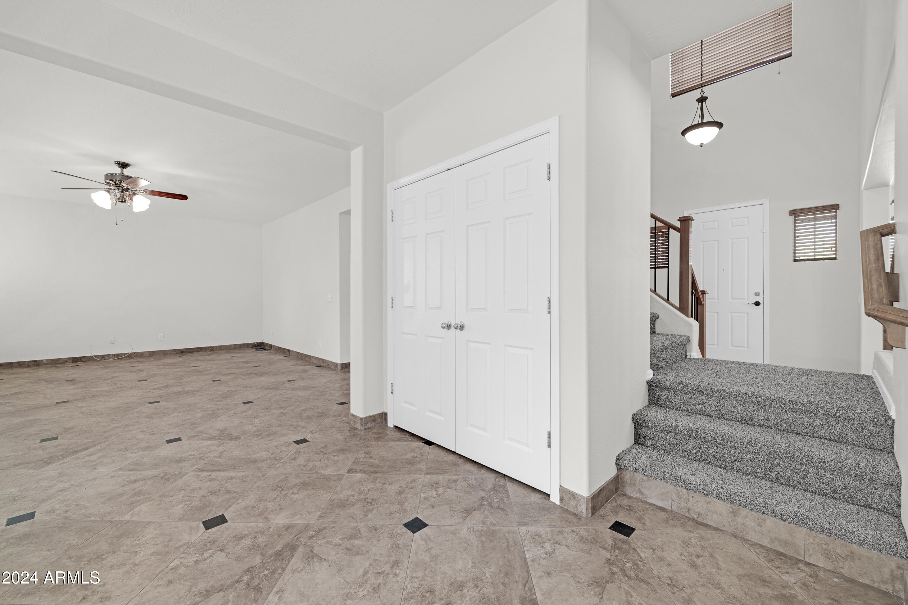 3824 S 101ST Drive