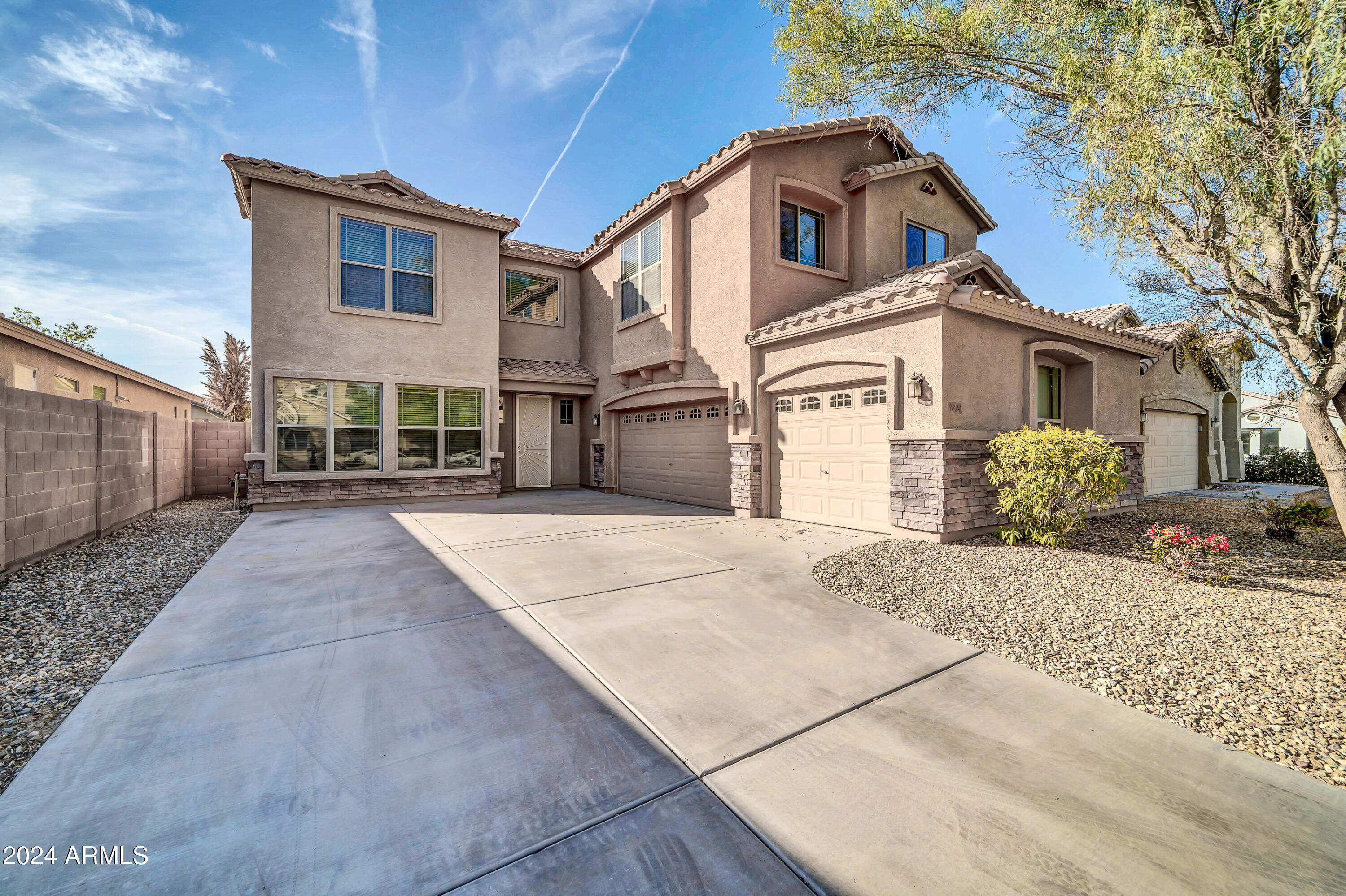 3824 S 101ST Drive