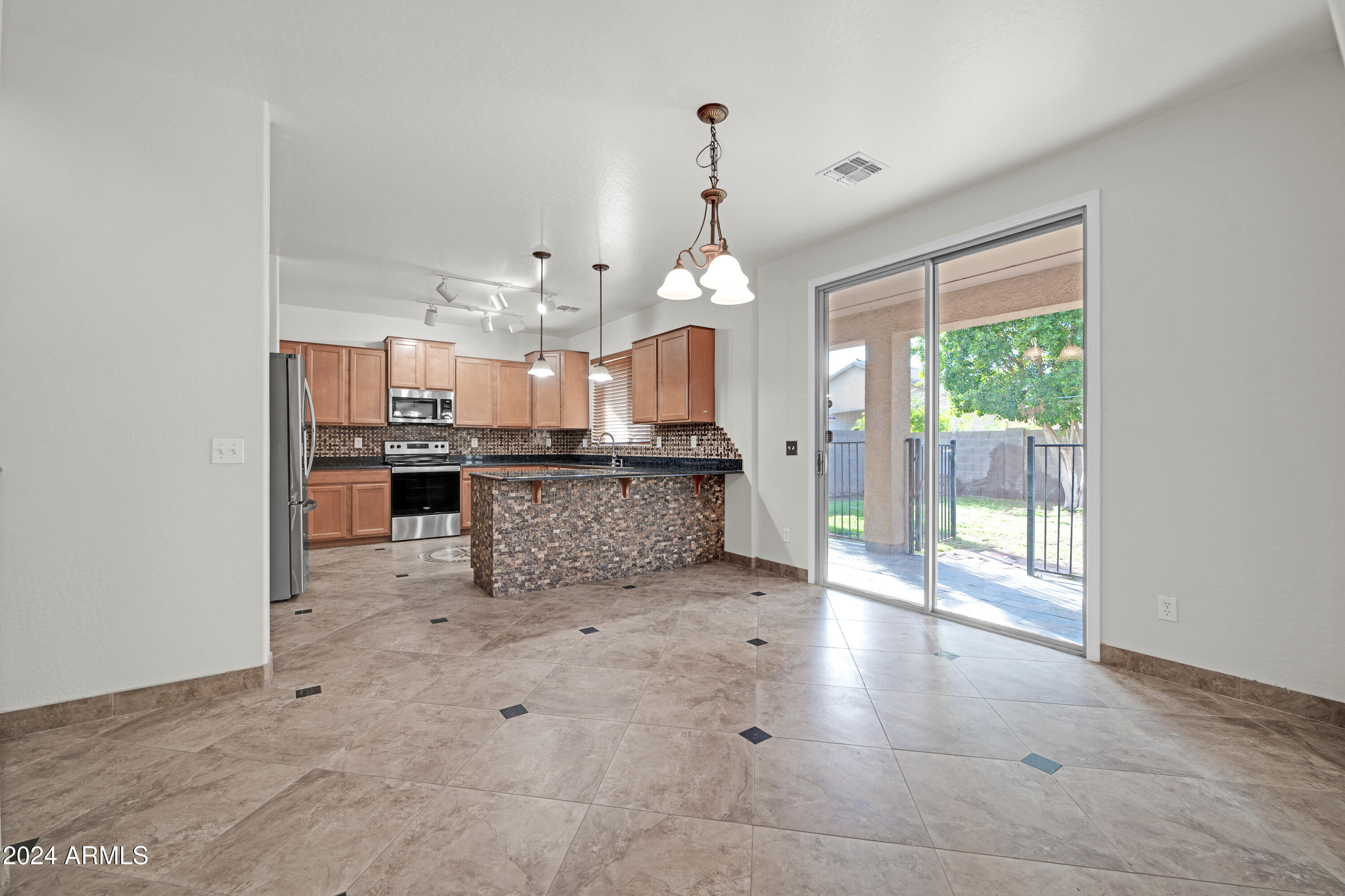 3824 S 101ST Drive