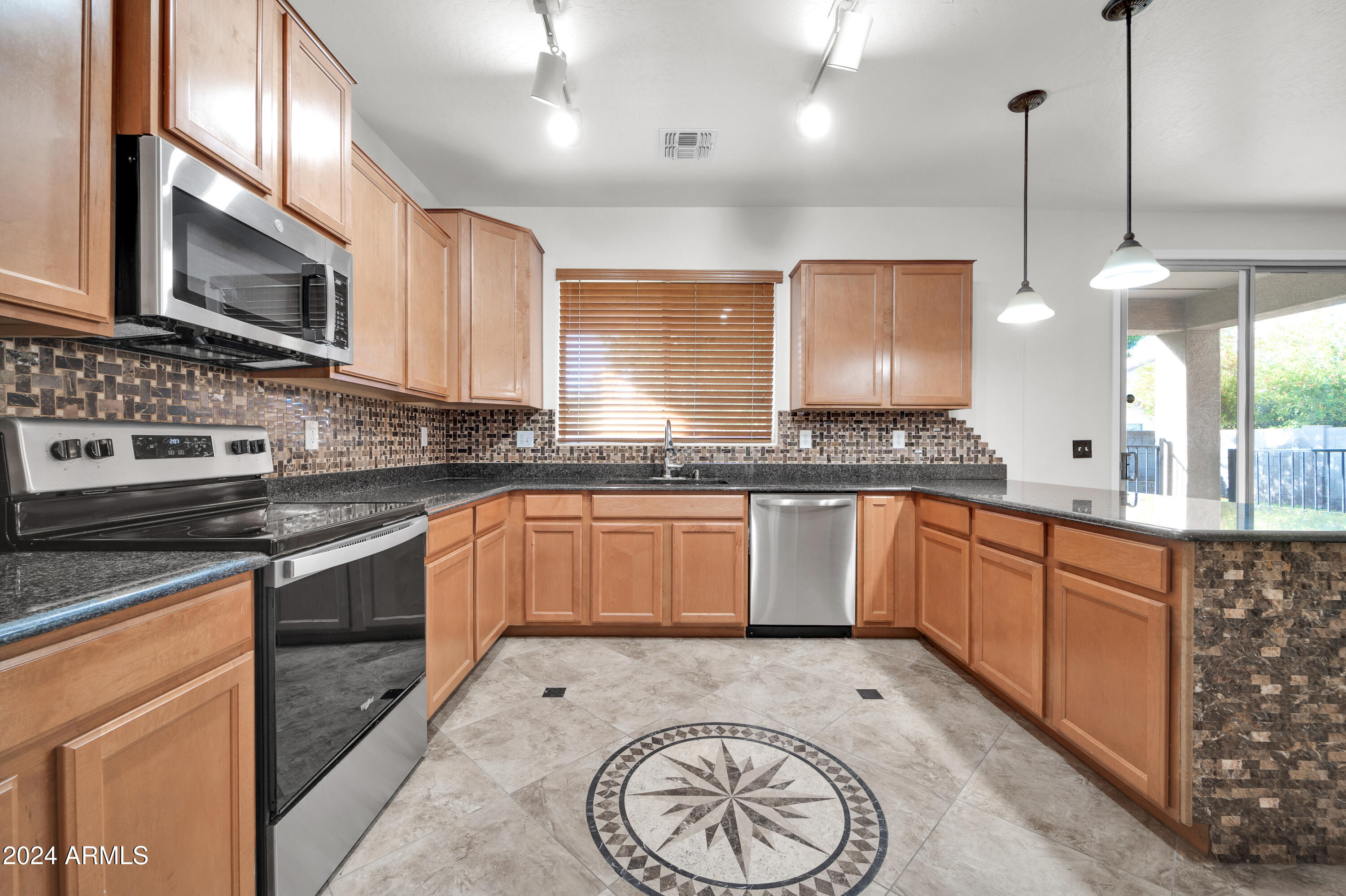 3824 S 101ST Drive