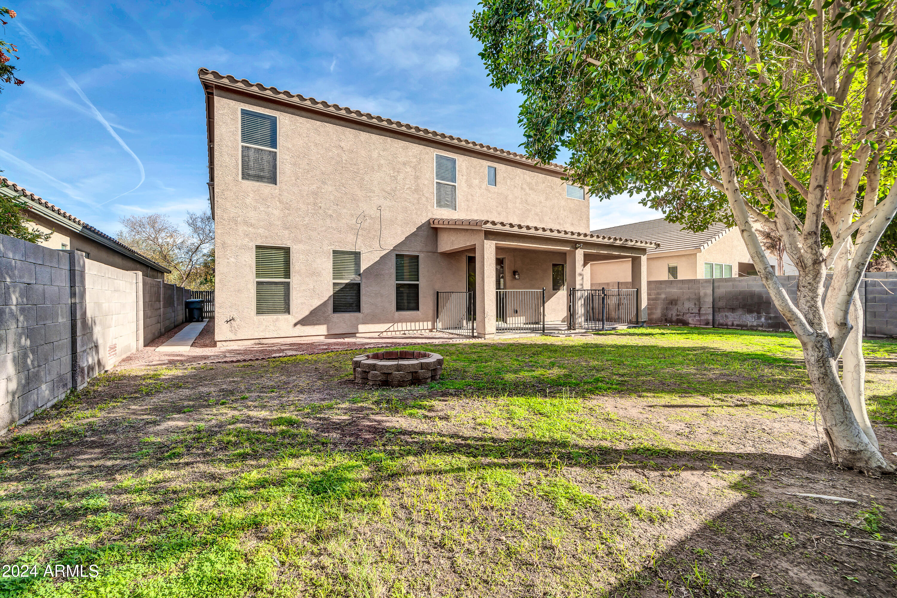 3824 S 101ST Drive