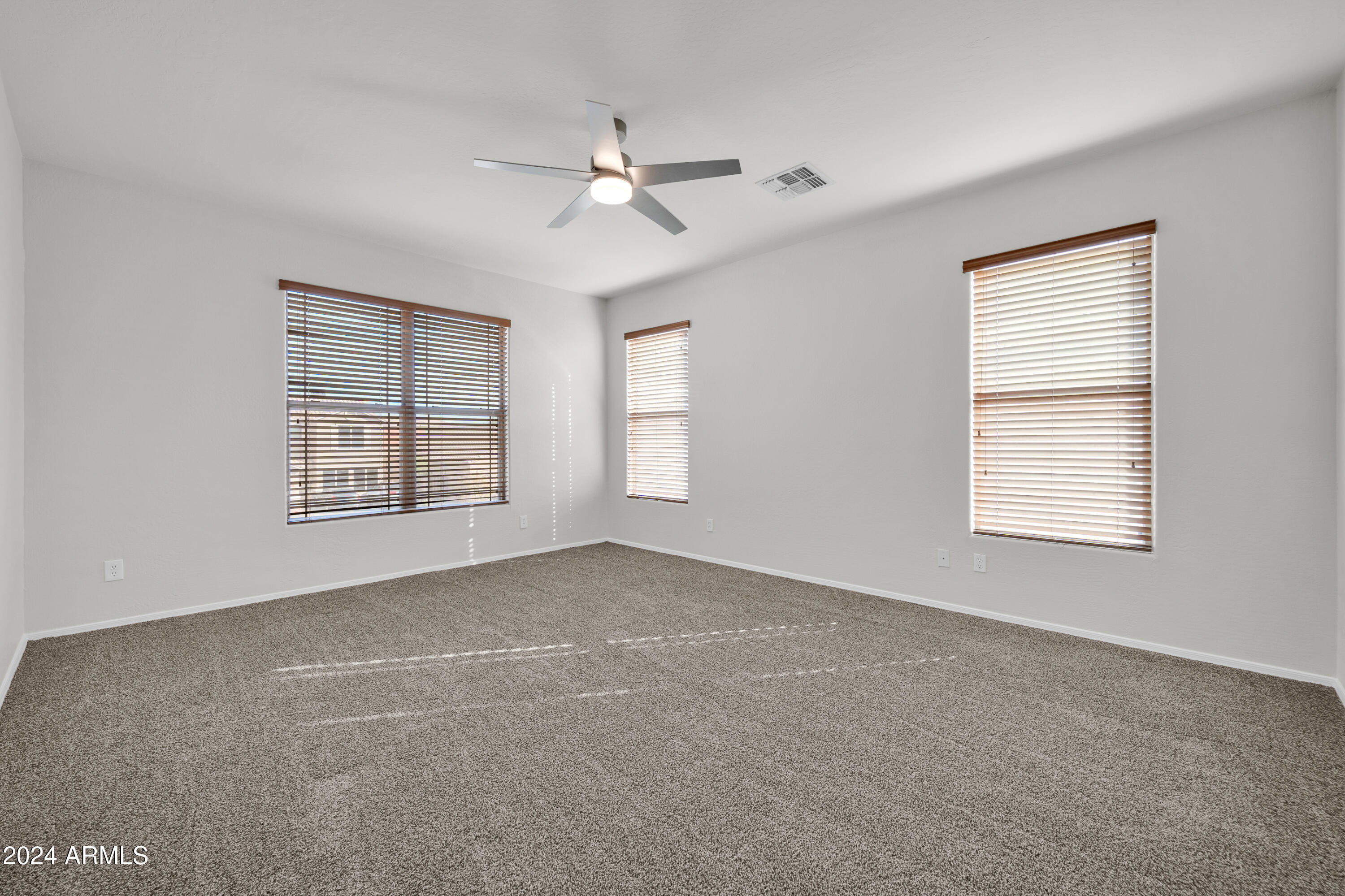 3824 S 101ST Drive