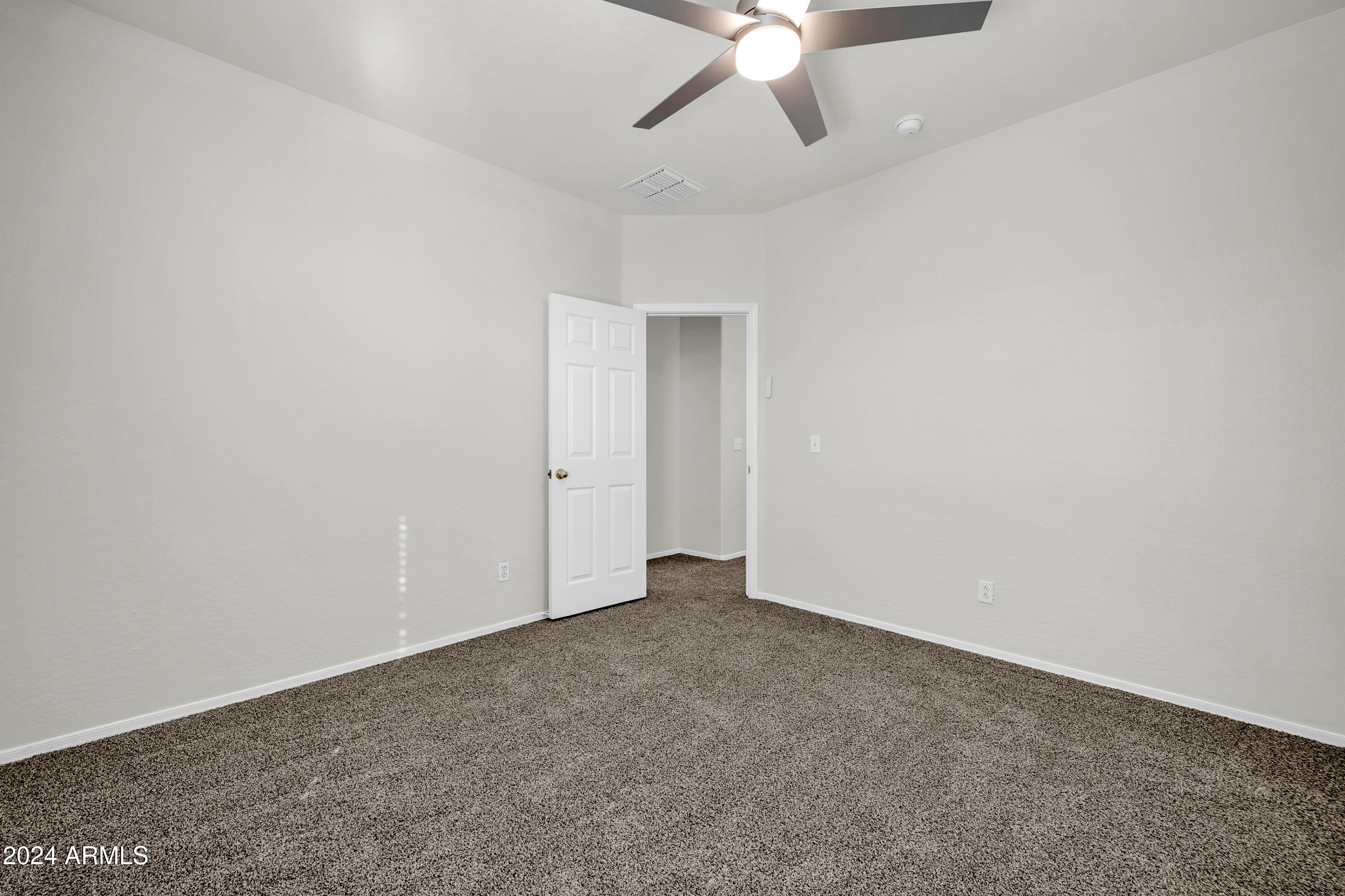 3824 S 101ST Drive