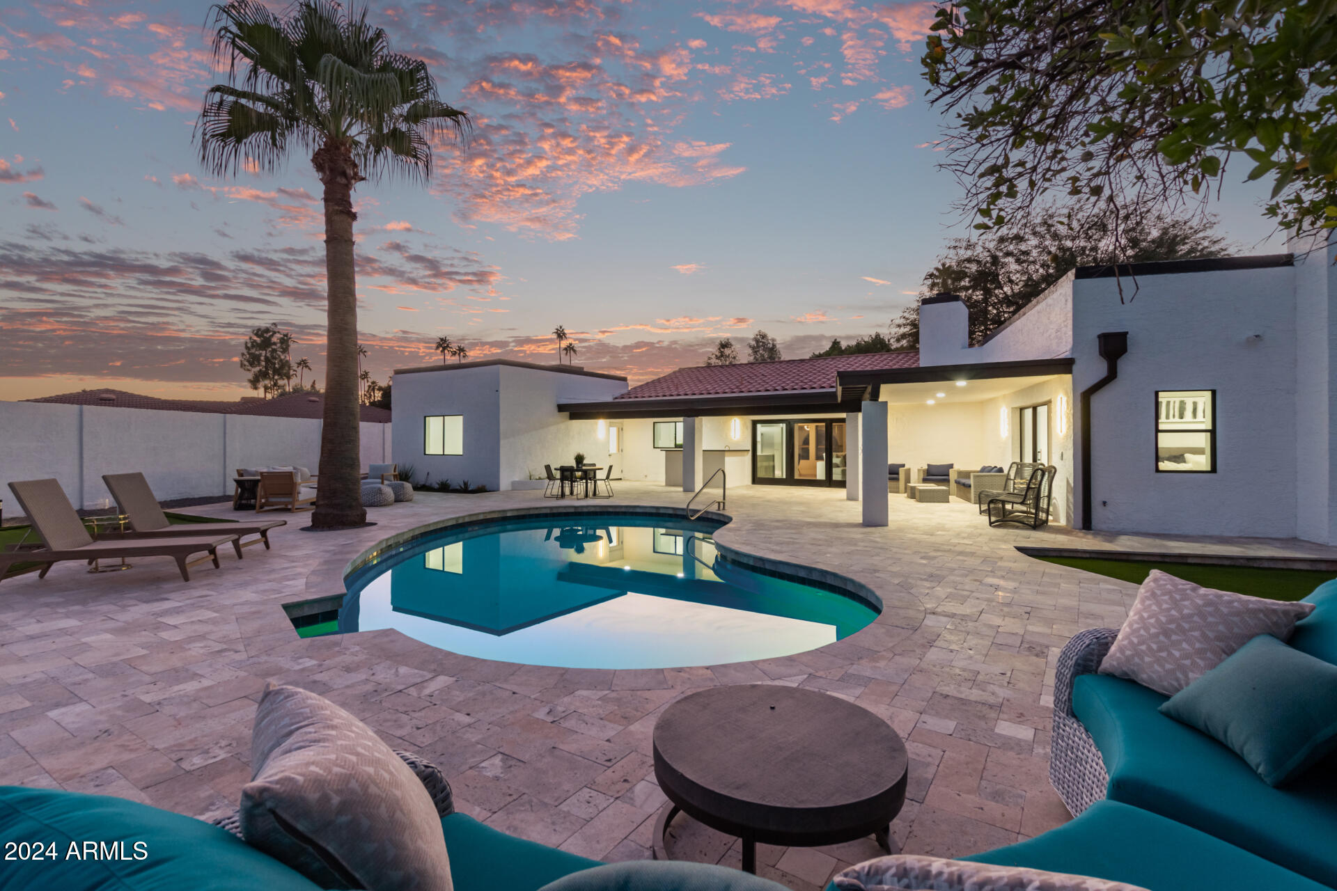 6425 S ROCKFORD Drive