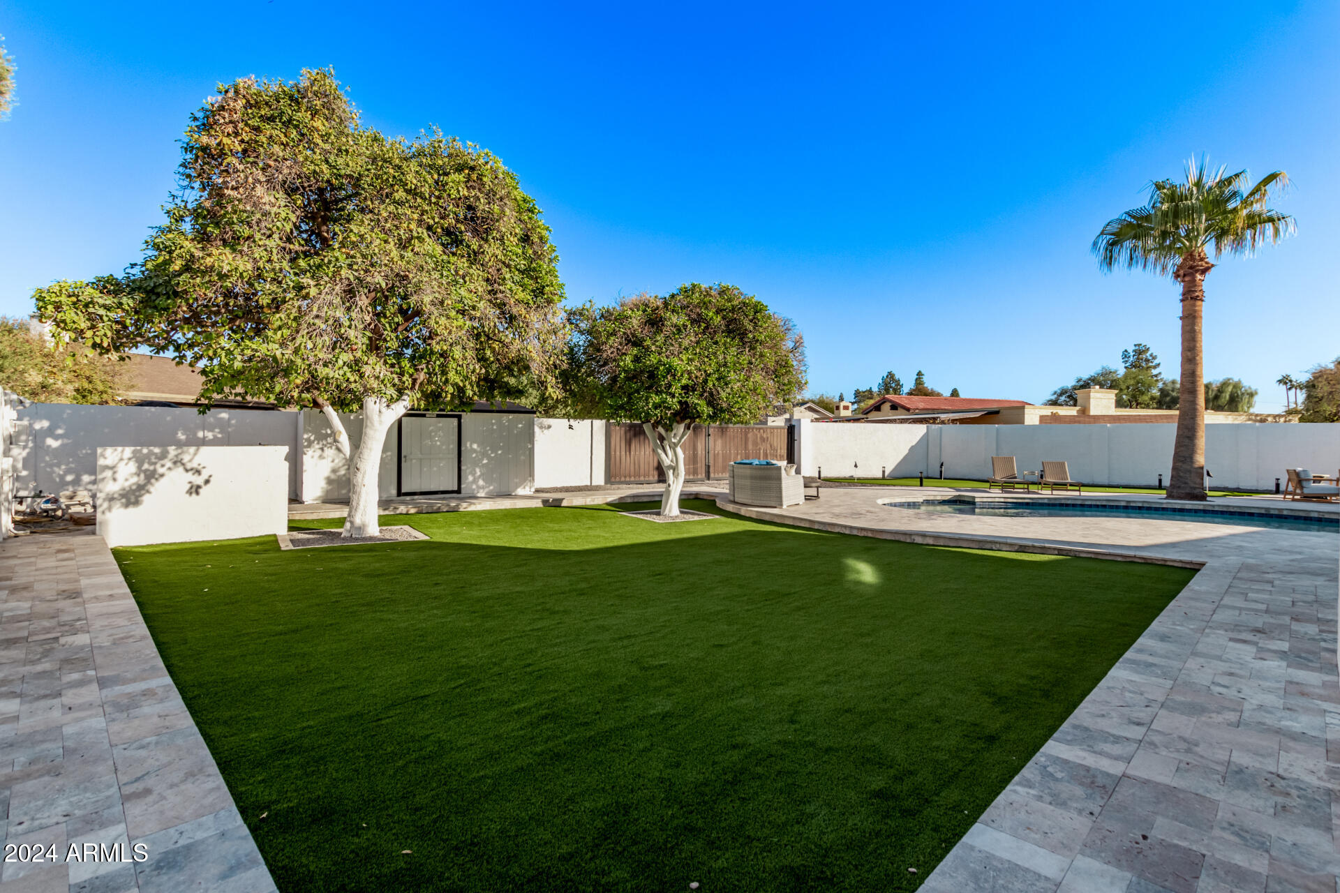 6425 S ROCKFORD Drive