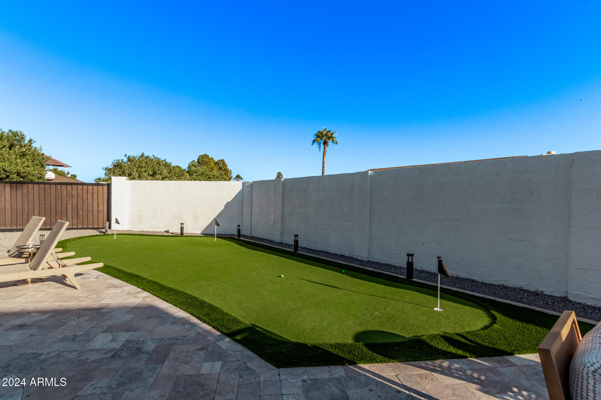 6425 S ROCKFORD Drive