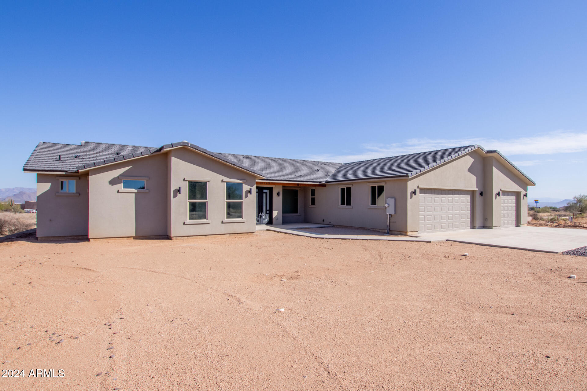 16348 E SKINNER Drive