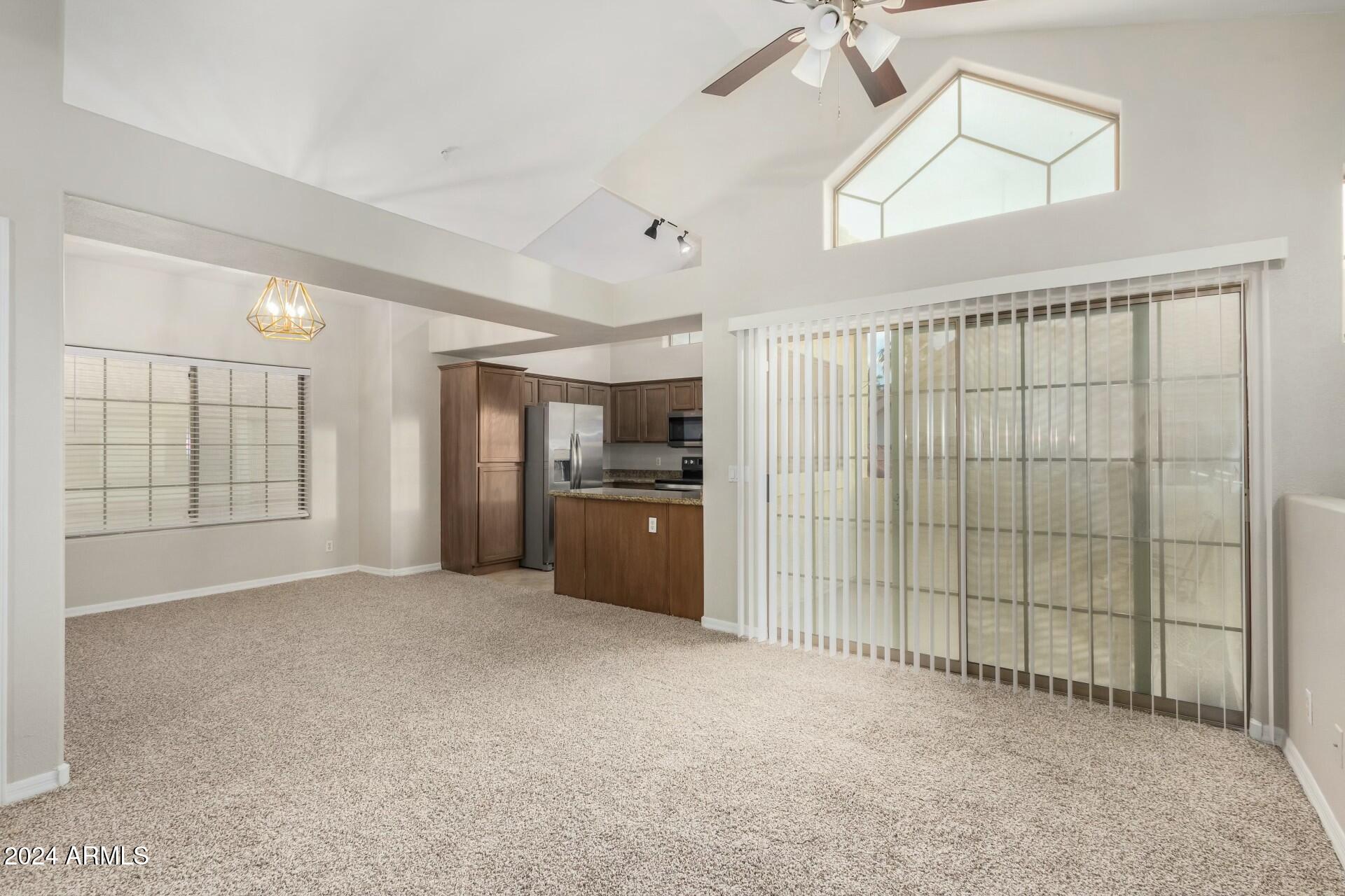 2801 N LITCHFIELD Road # 18