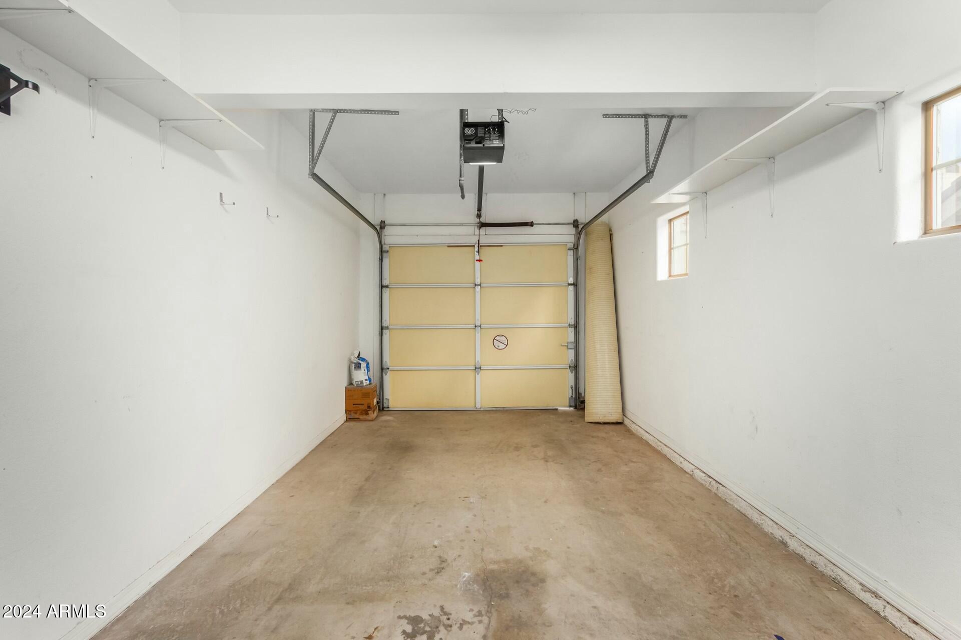 2801 N LITCHFIELD Road # 18