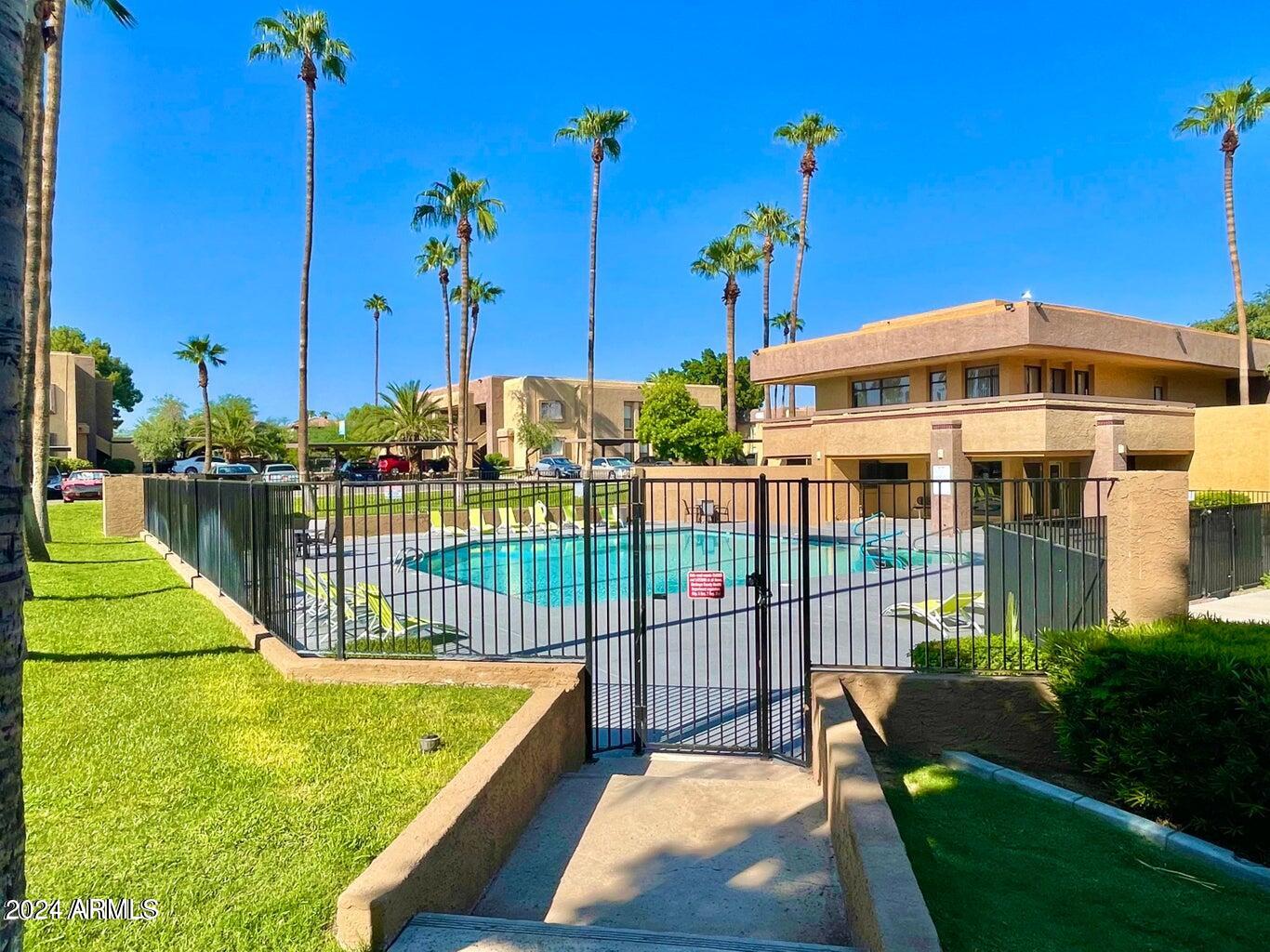 3601 W Tierra Buena Lane, 248